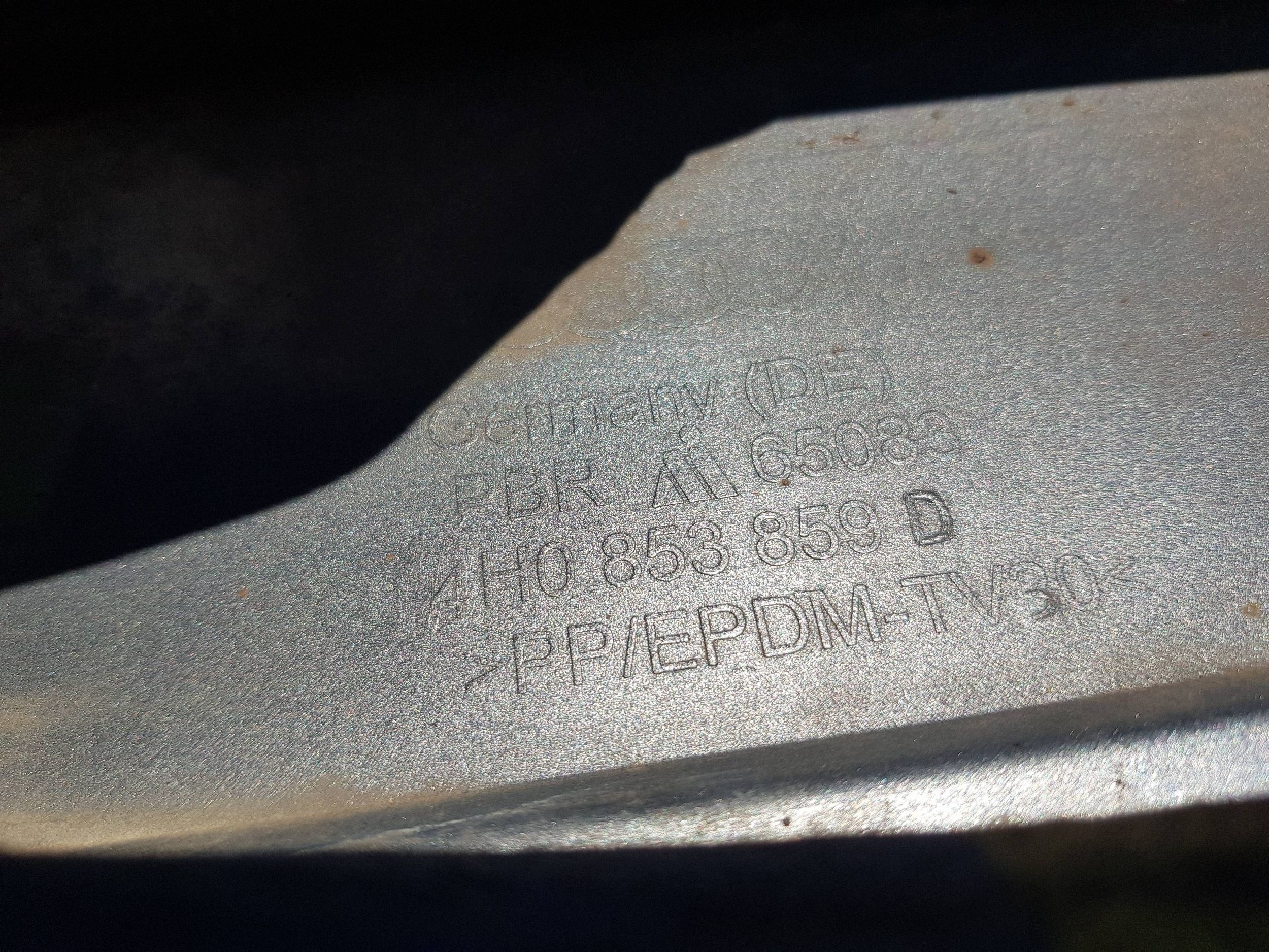 moulding threshold left threshold AUDI A8 D4 4H0853859D LY7G