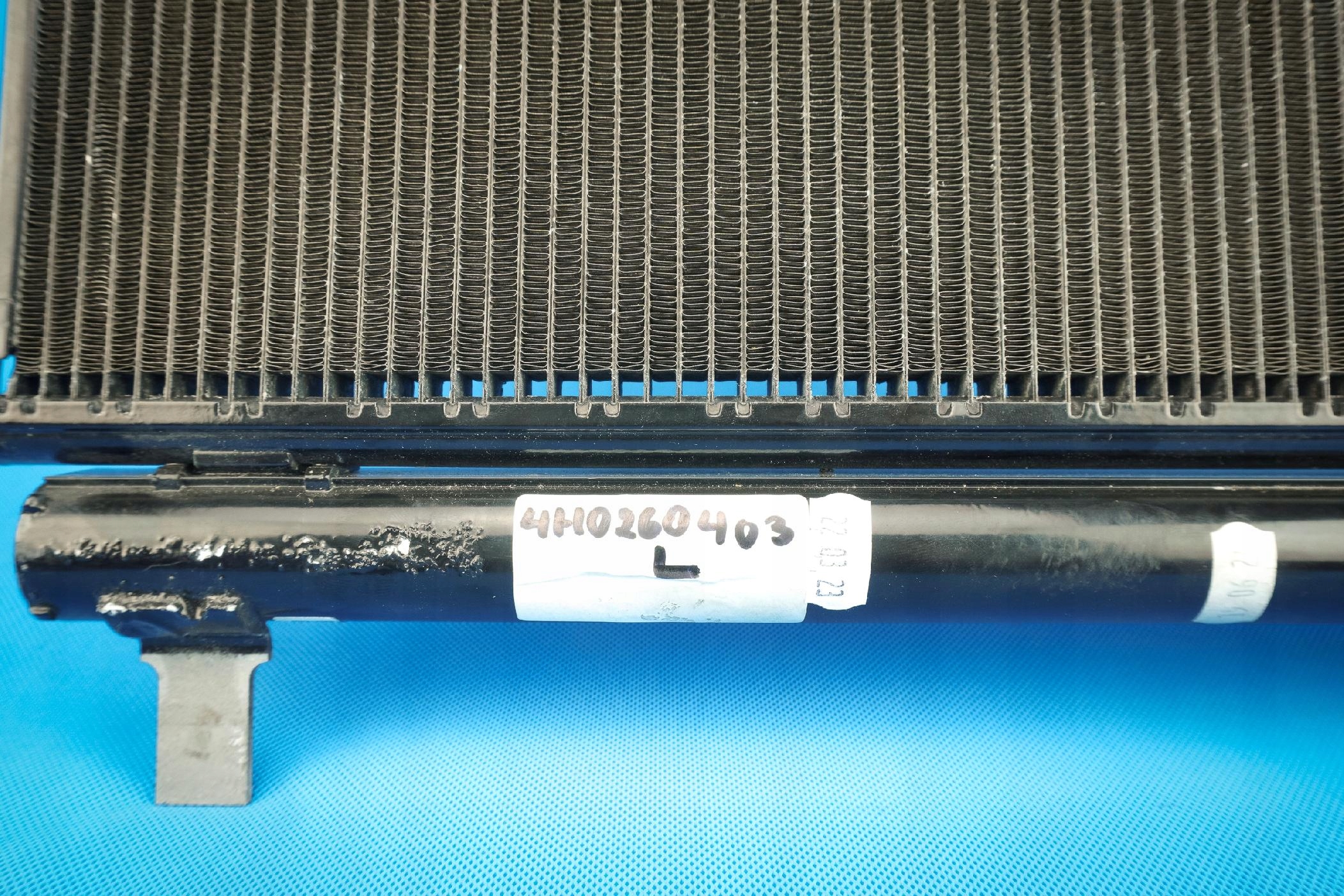 Radiateur climatisation Audi A8 4H 4H0260401L 4H0260403L