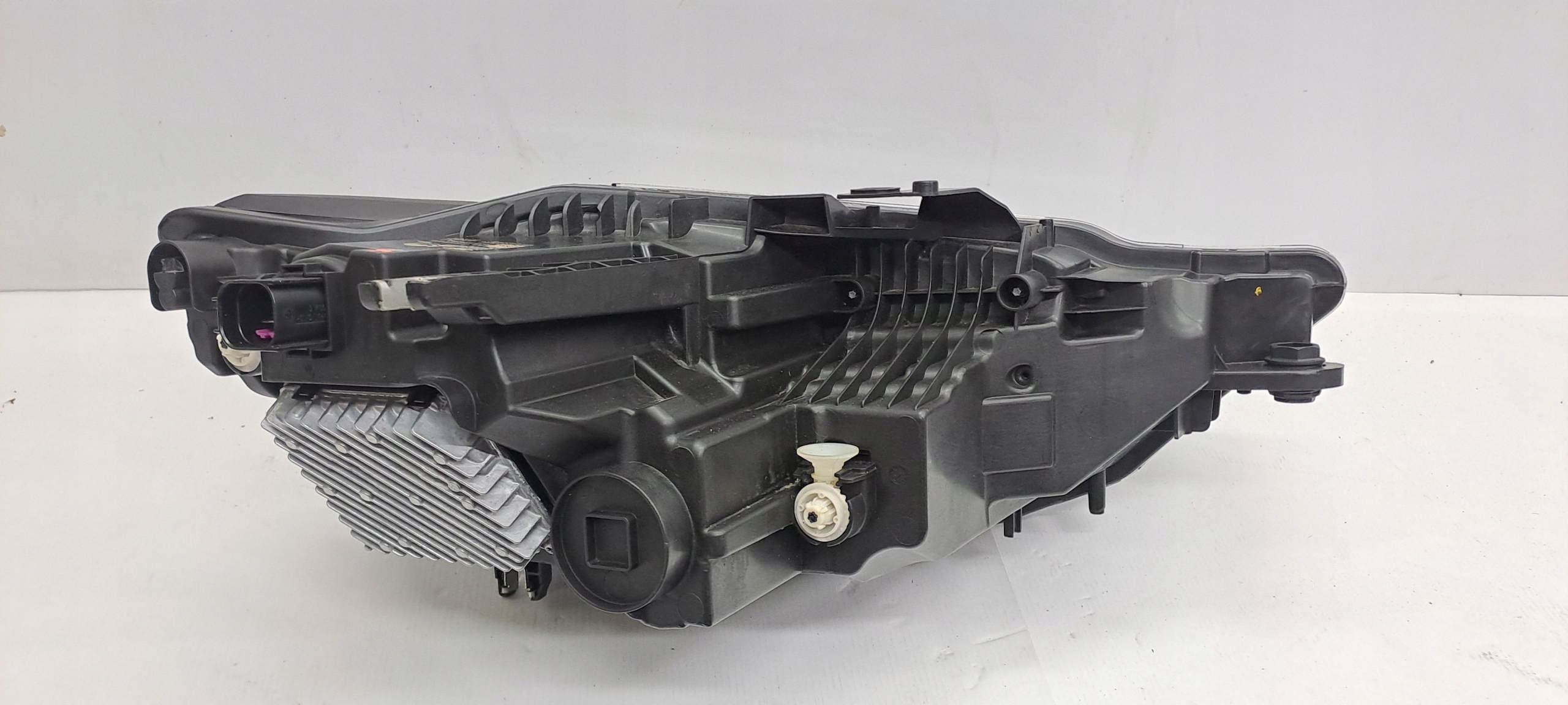 LAMPA REFLEKTOR AUDI A7 C8 LIFT LED 4K8941033C IGŁA Wersja Europejska