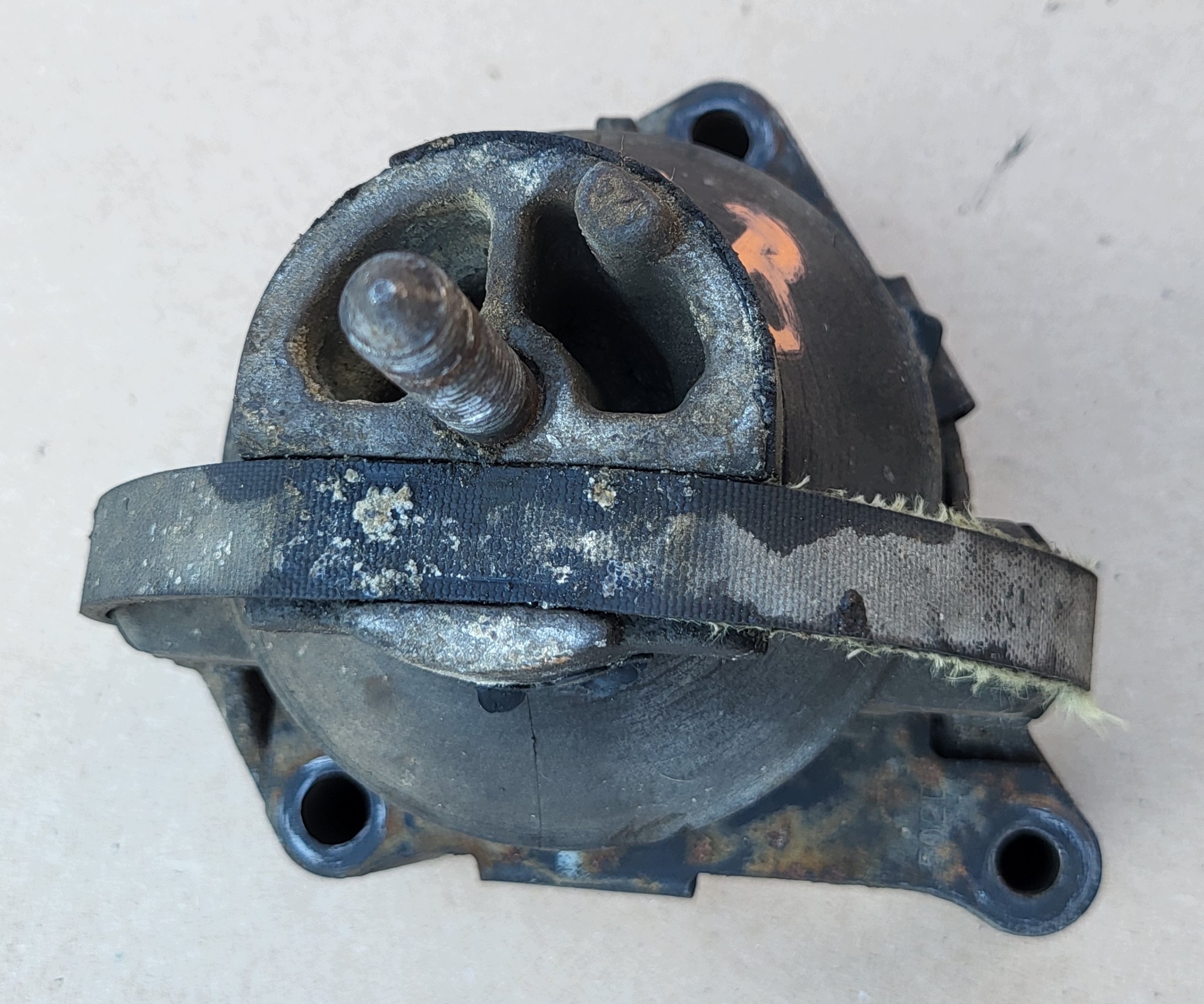 gearbox mount SAAB 9-5 95 5237219 326A74F OE