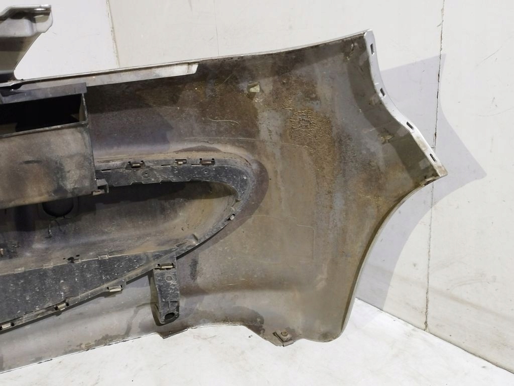 Peugeot 107 Stoßstange vorne vorne KTB