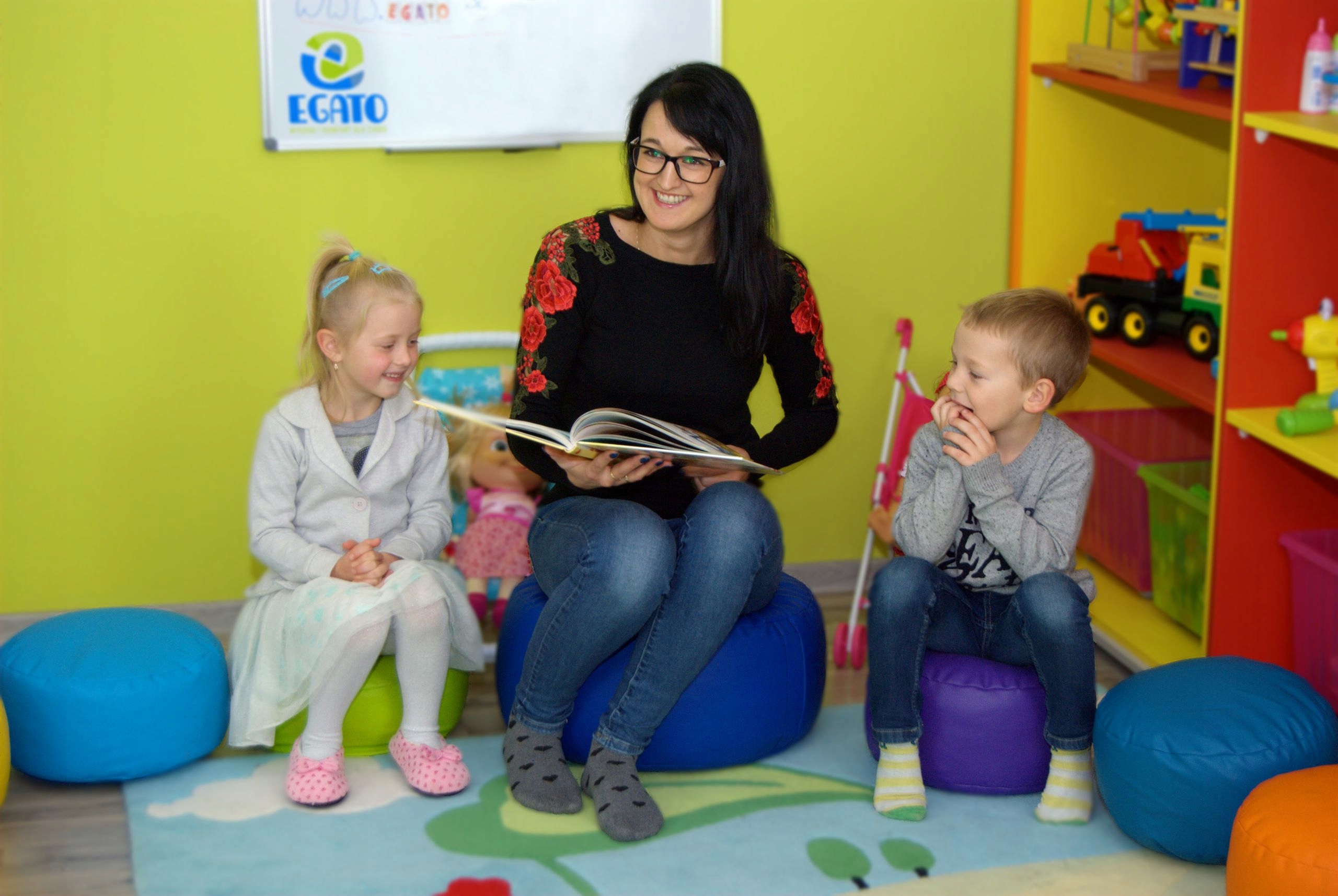 Pufa Egato, roller 35x18cm z trwałym wypełnieniem Szerokość mebla 35 cm