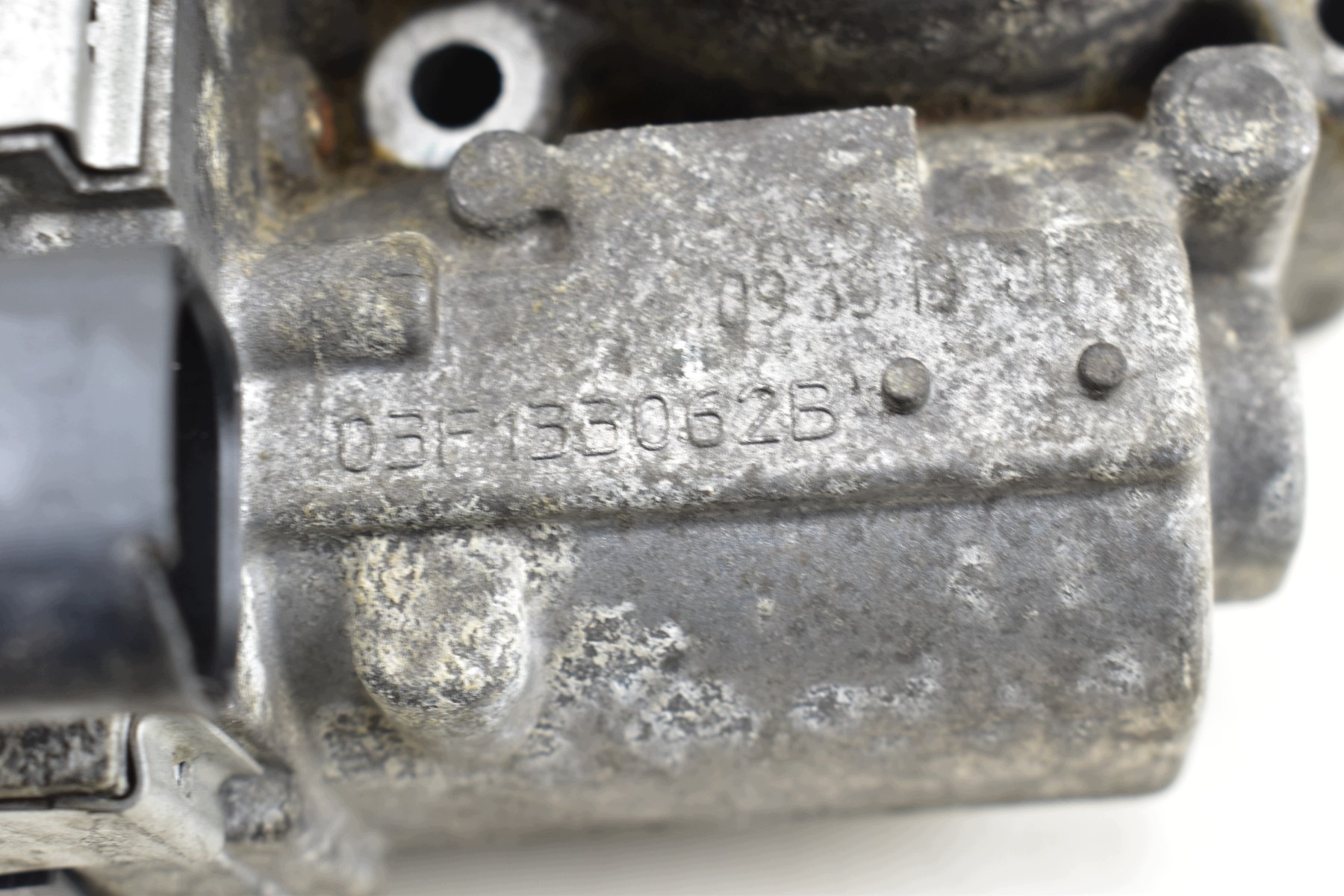 throttle flap VOLKSWAGEN GOLF VII OCTAVIA III AUDI A3 8V 1.2 TSI 03F133062B