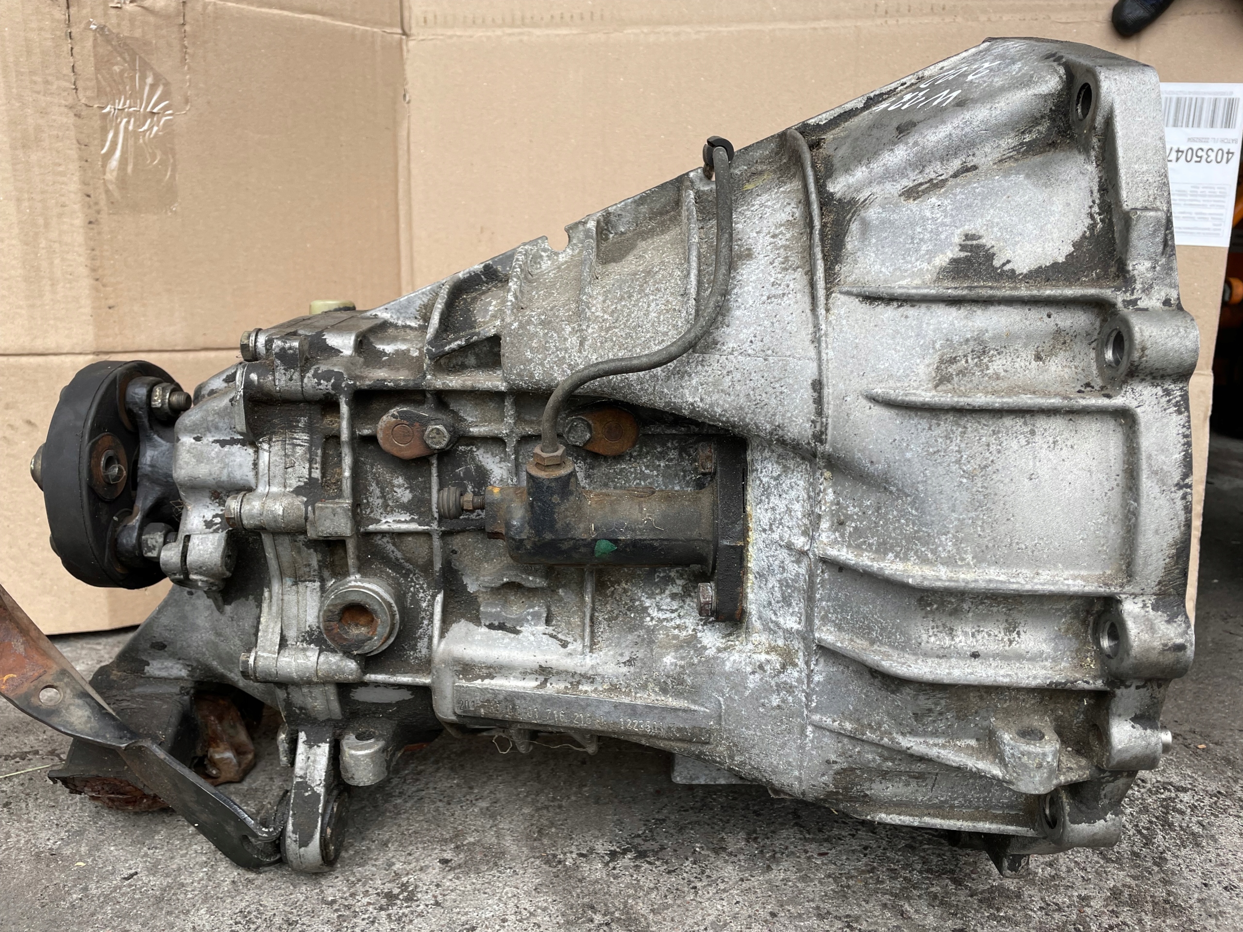 КОРОБКА BIEGOW MERCEDES W124 2.0 D 716216 КОМПЛЕКТ