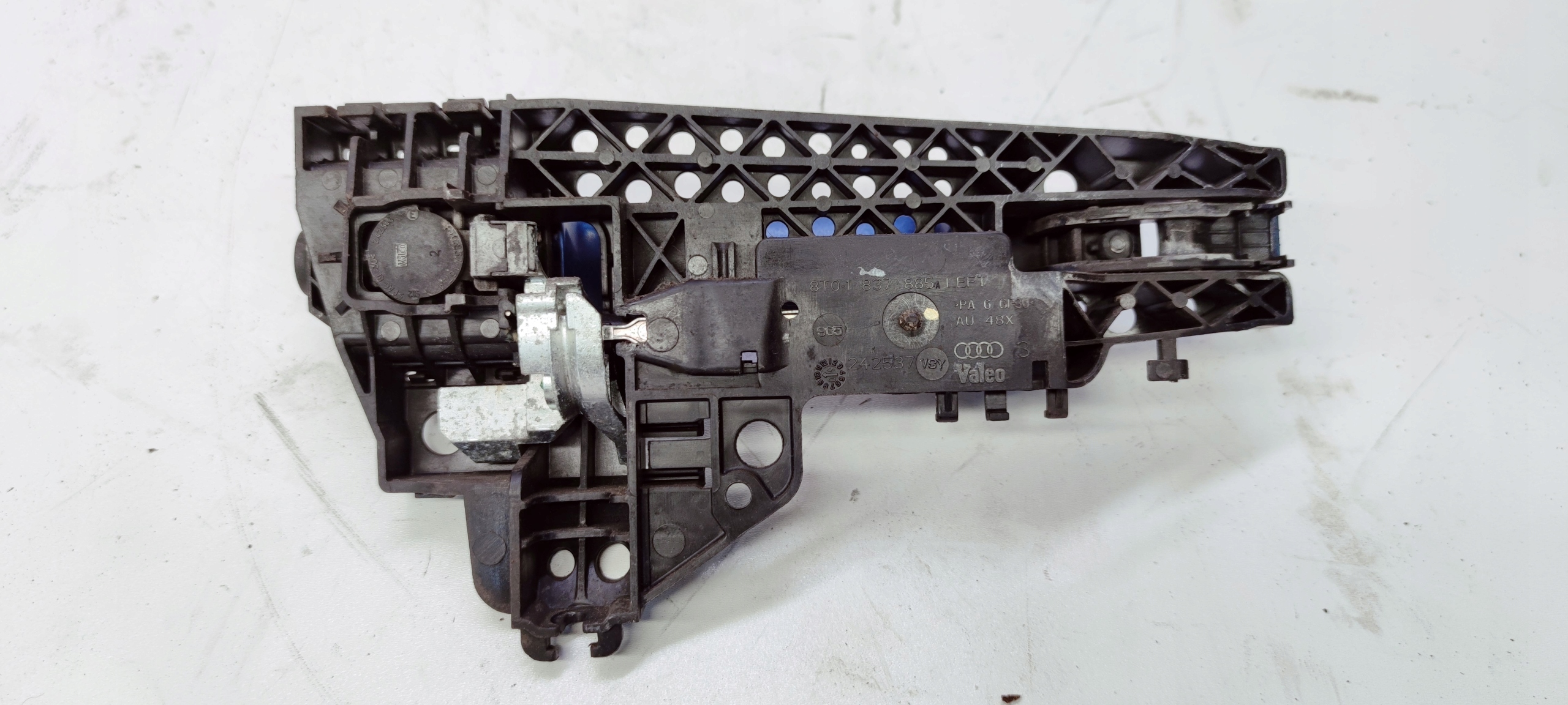 handle left AUDI A1 A4 A5 Q3 Q5 8T0837885 LX5V