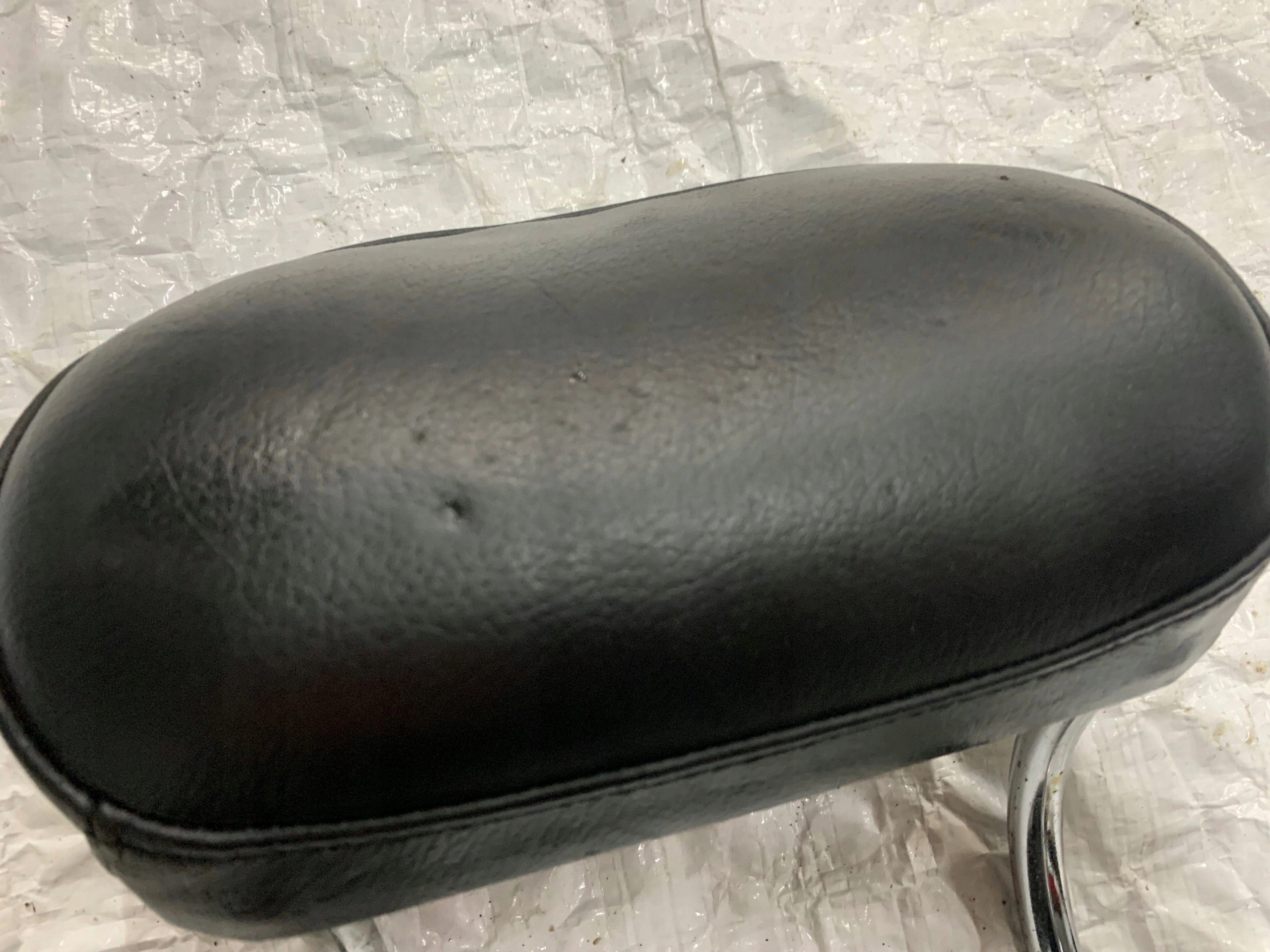 rest rear MERCEDES CLS W219 black