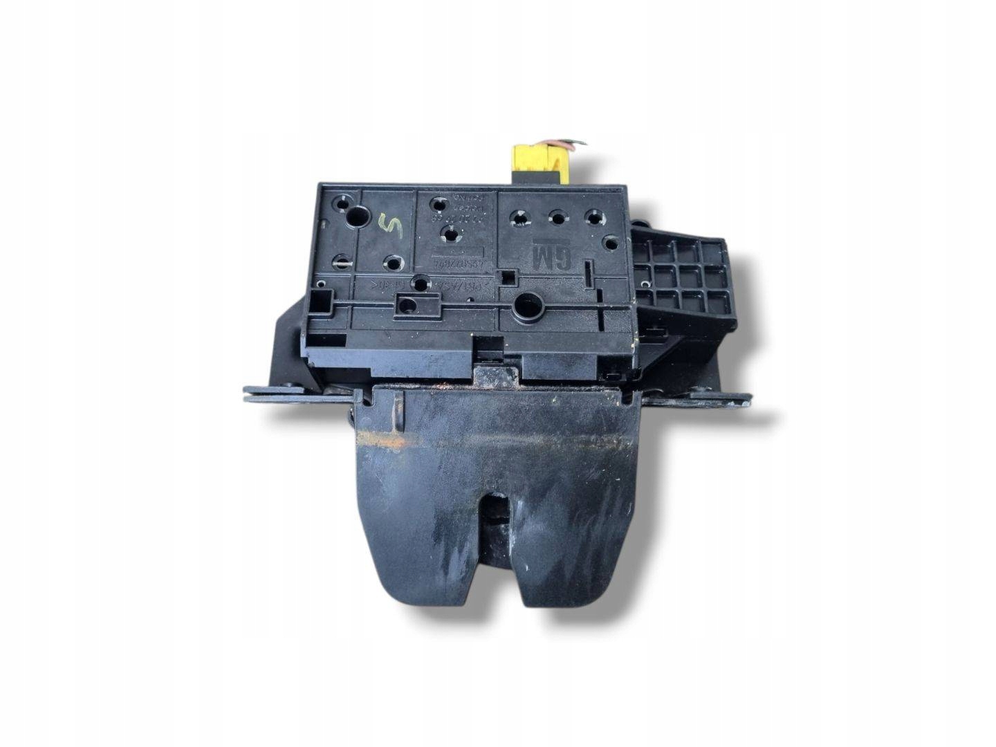 lock bonnet boot Opel Vectra C facelift 2008 13178192