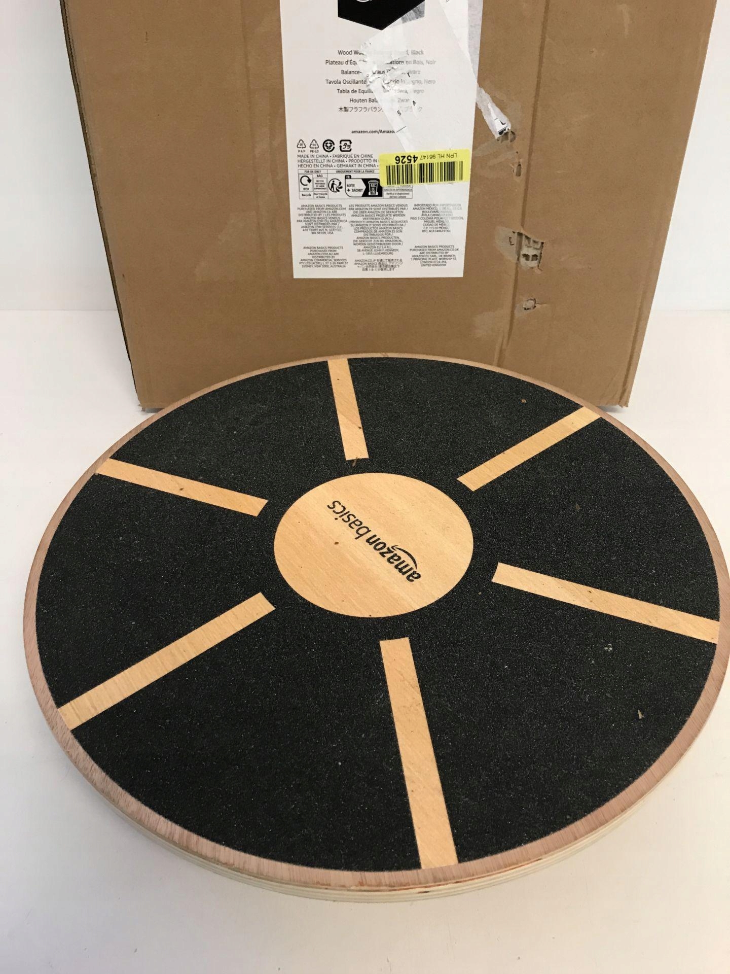 TRICKBOARD AMAZONBASICS IR97339BK 40 X 40 CM Model IR97339BK