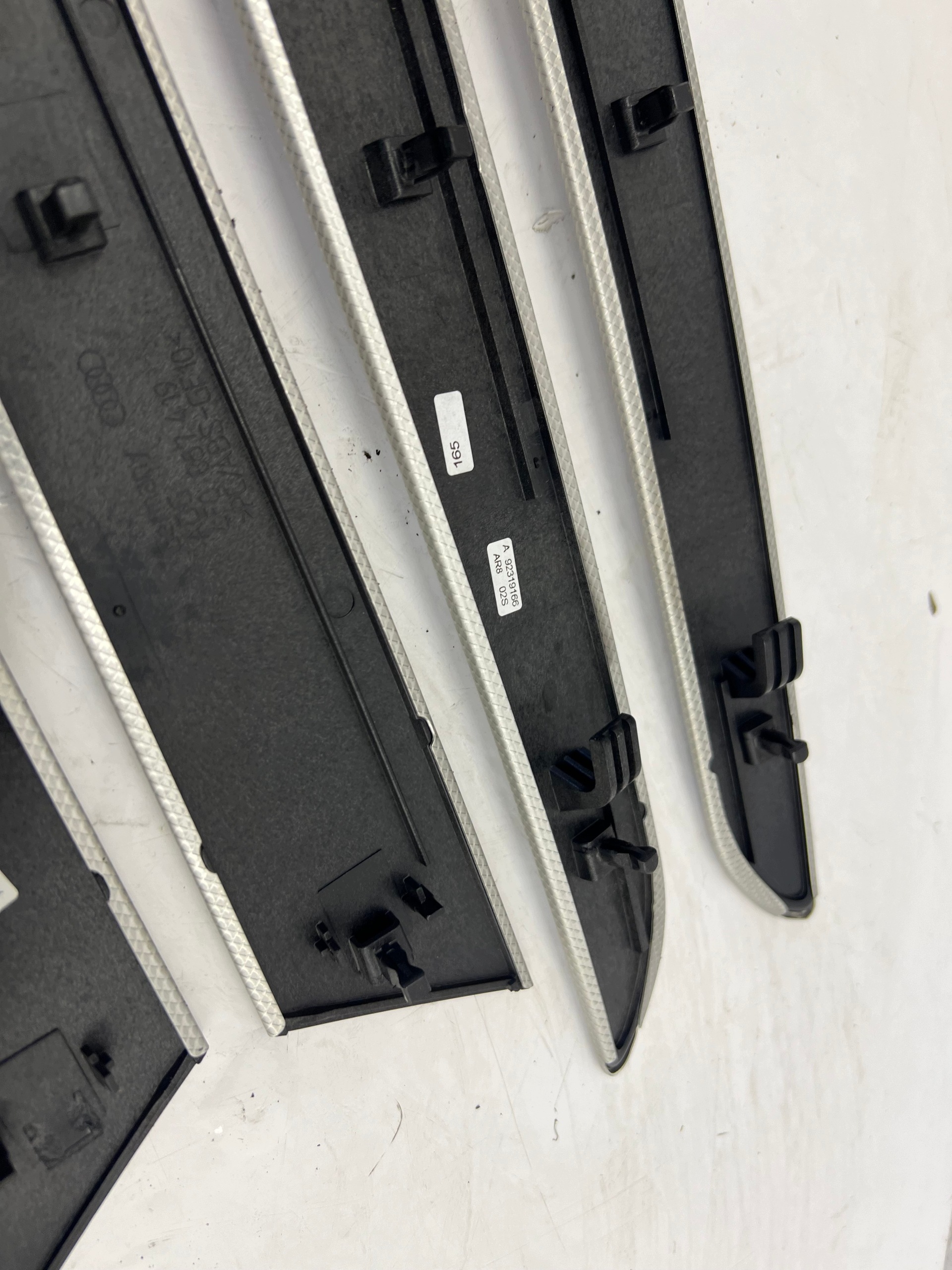 AUDI A6 C6 LIFT DEKOR DEKORY ALUMINIUM 4F1853190