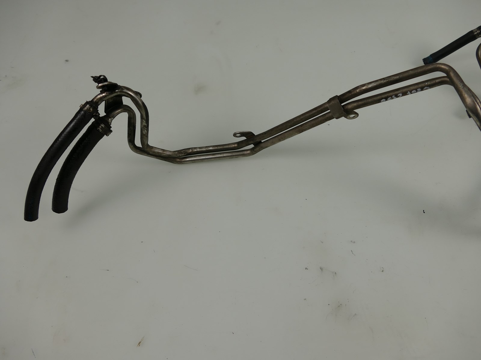 MERCEDES C W204 3.0 CDI 350 fuel line