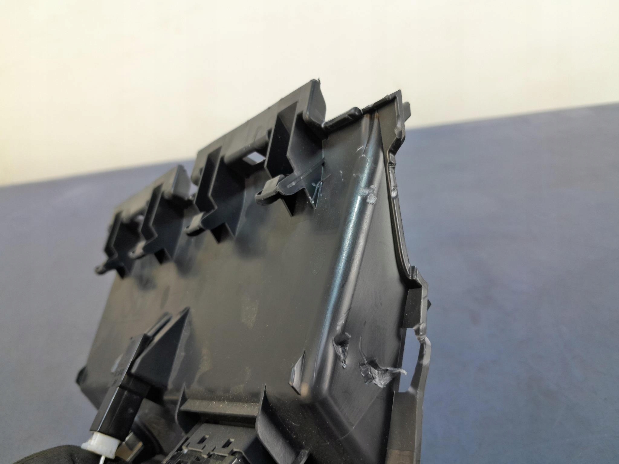 subaru Forester IV бардачок 66241SG050