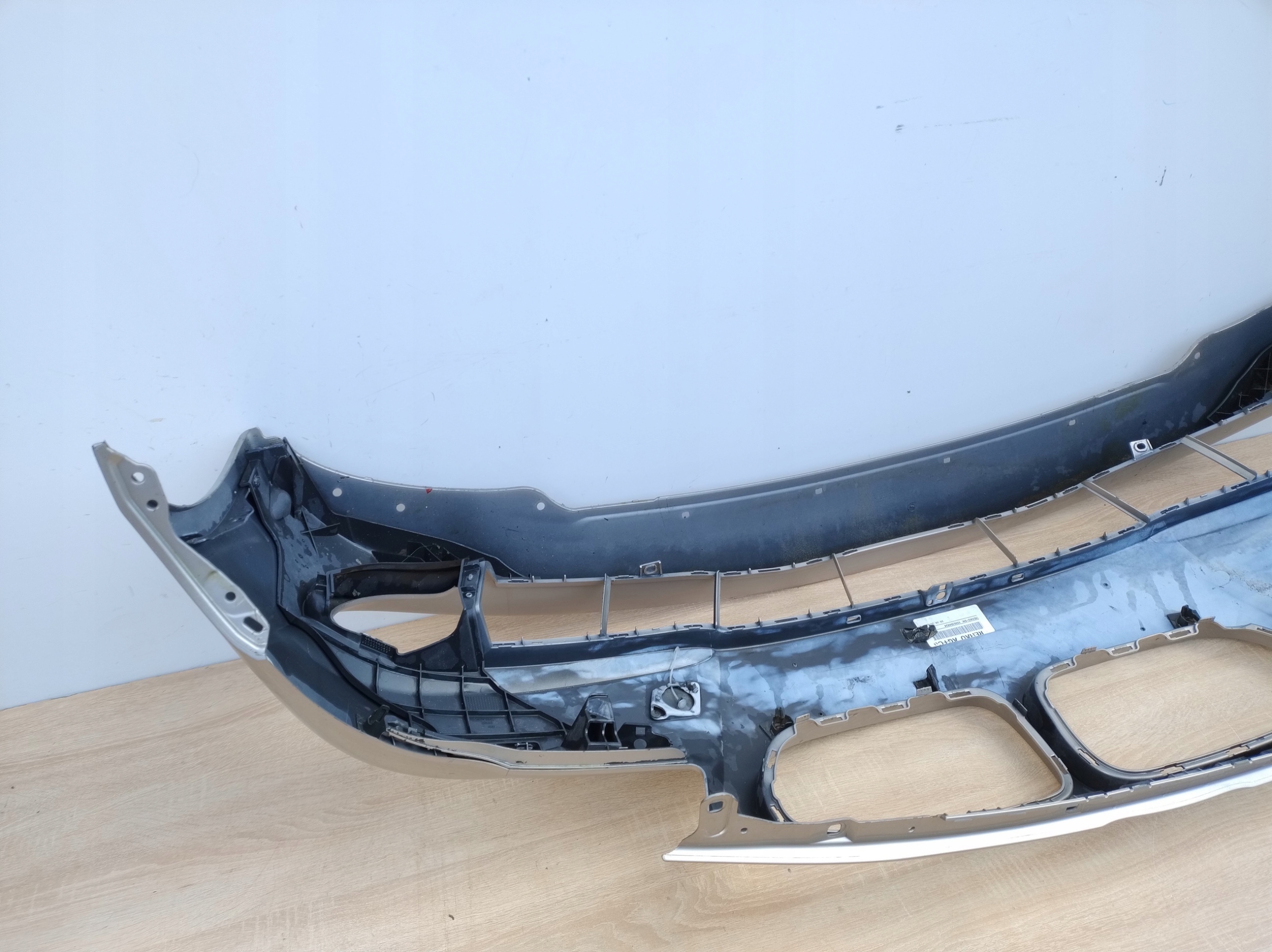 BMW 5 F10 F11 STOSSSTANGE VORNE 4XPDC SPRITZDÜSEN