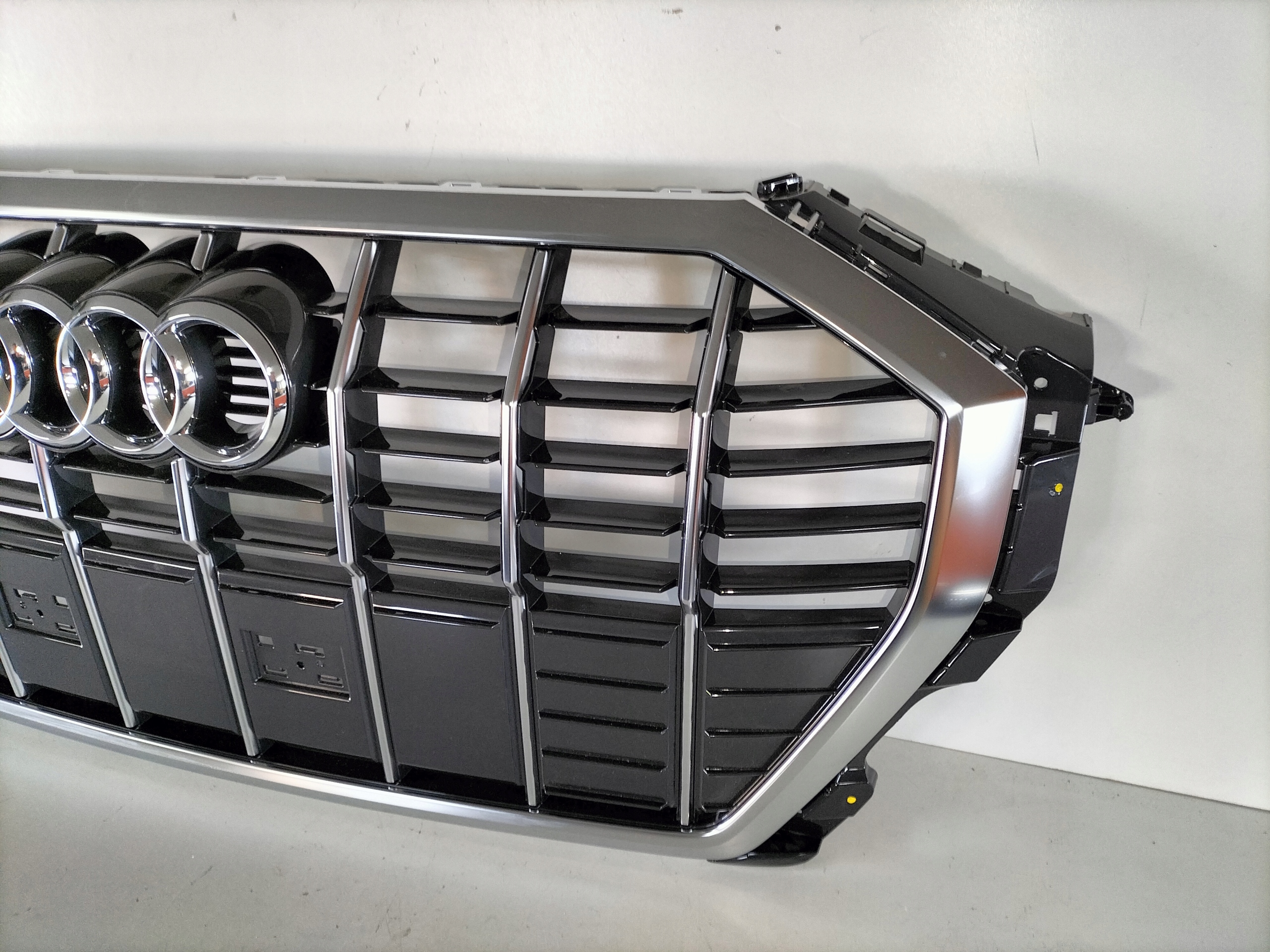 grille grid grill AUDI Q3 18- SPORTBACK