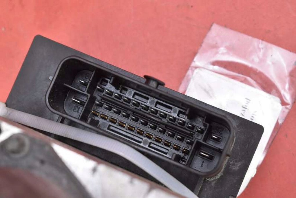 насос ABS 9665730280 CITROEN C5 II X7 III 2.0 163 ЛС 08-17