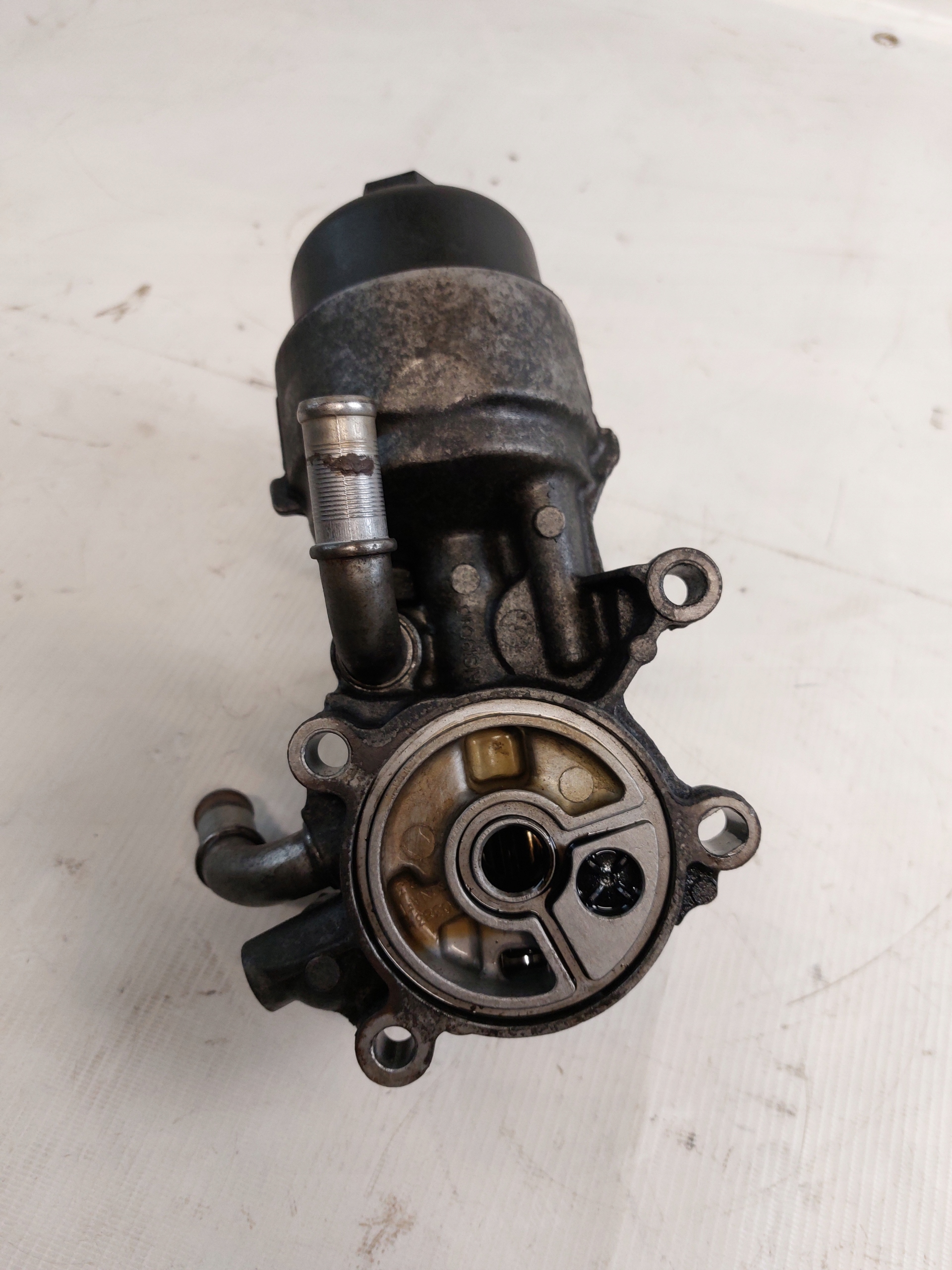 Gehäuse filter oil FORD KUGA und 2.0TDCI