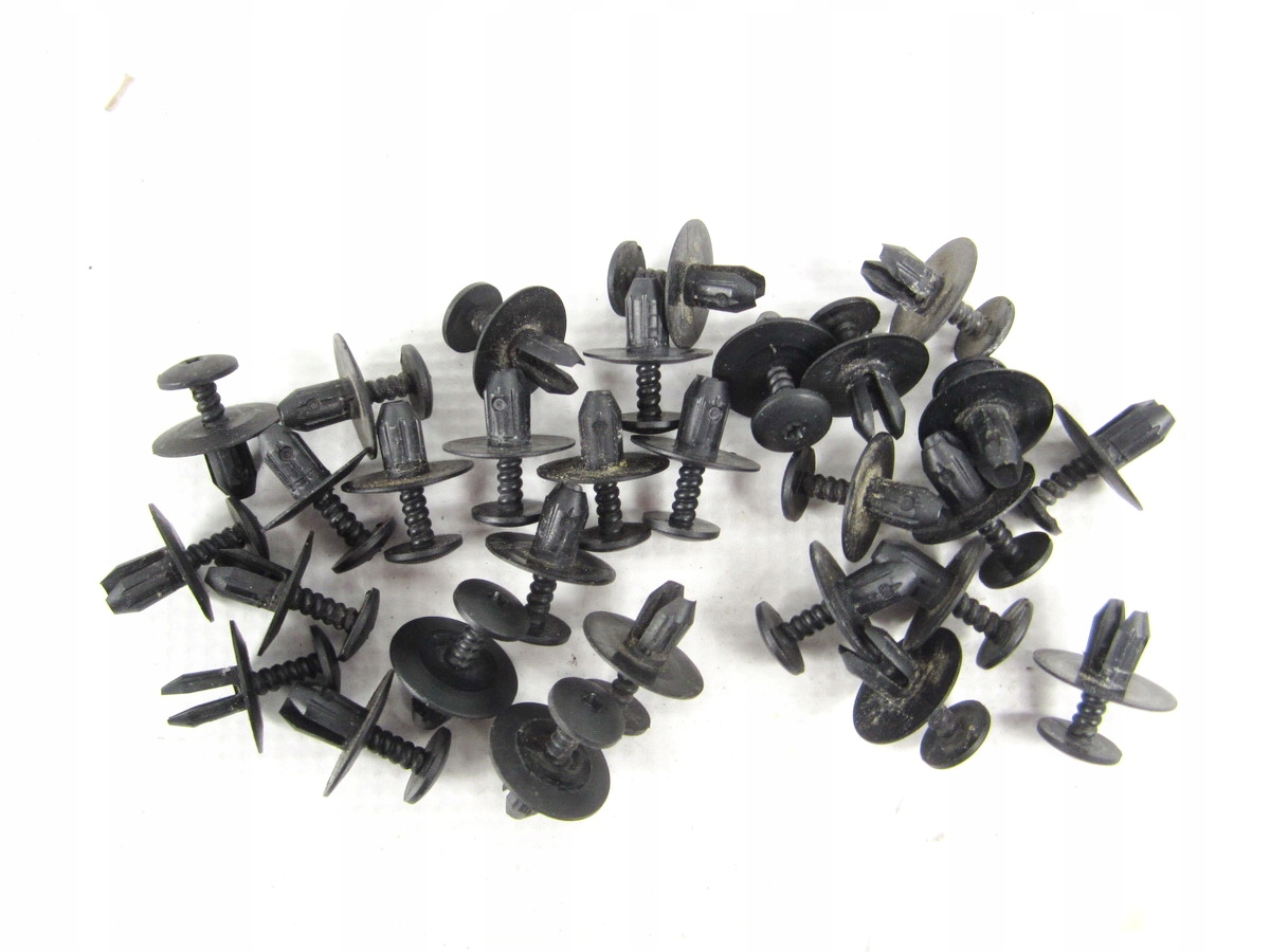 Spinki podbitki bonnets BMW E65 LIFT LCI