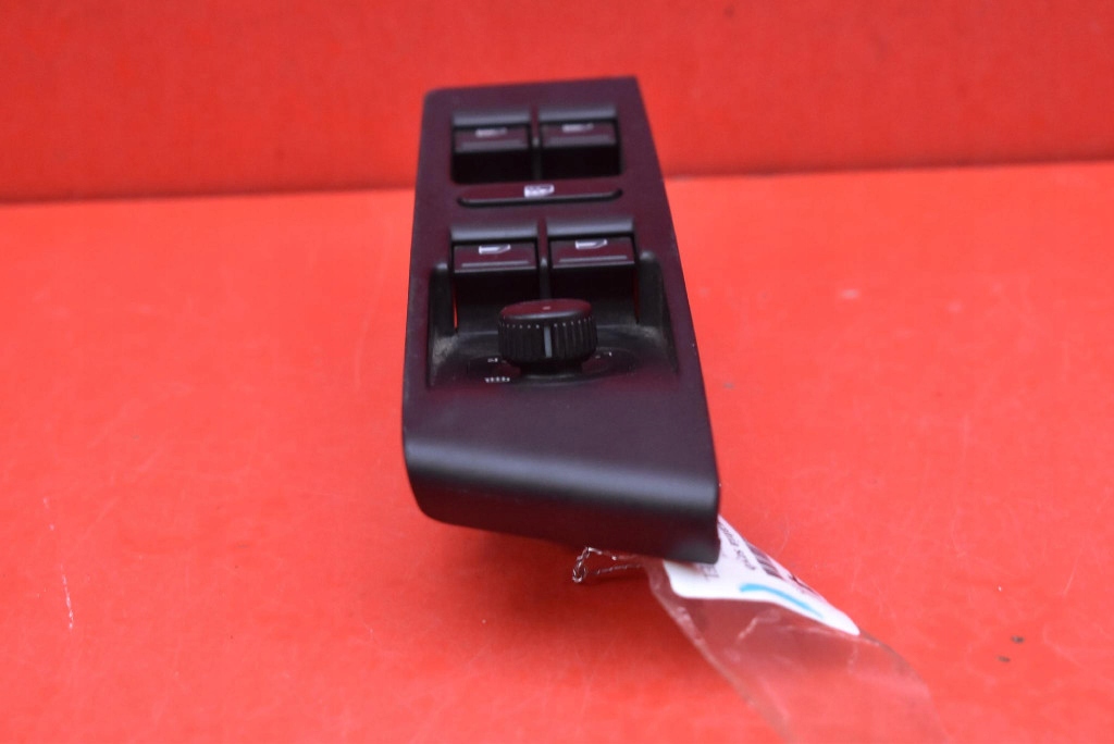 control panel of the window EU 3AB857857A VW PASSAT B7 10-15