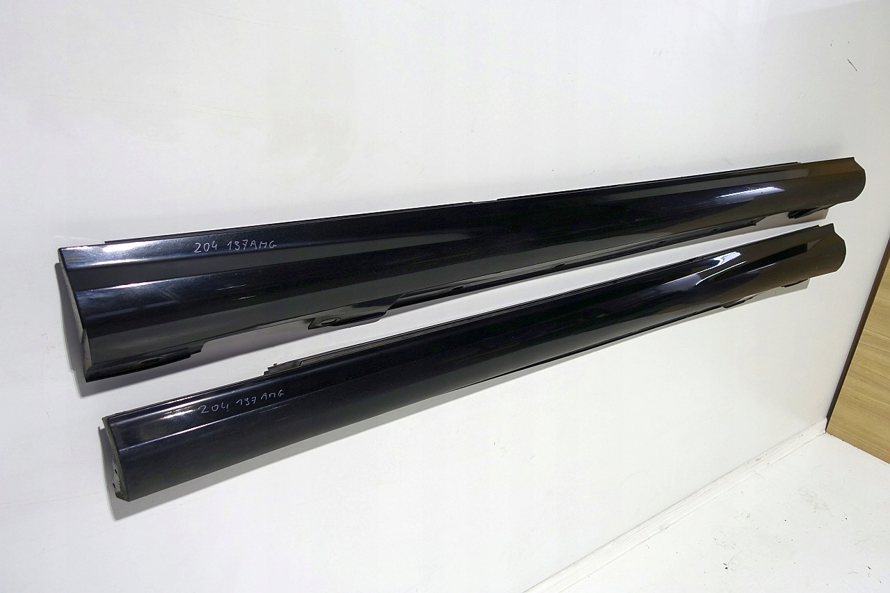 Mercedes w204 listwa listwy progowe progi AMG 197