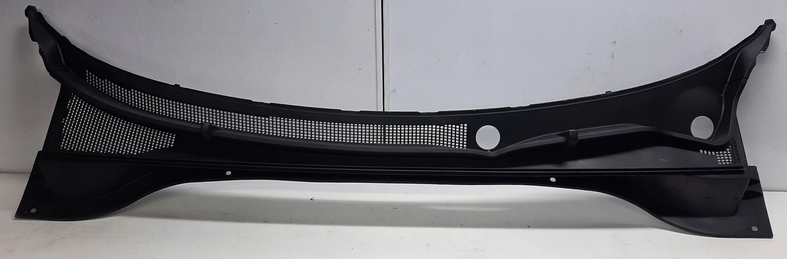 HYUNDAI TUCSON III 15-18 torpedo grid front OE 86151-D7000