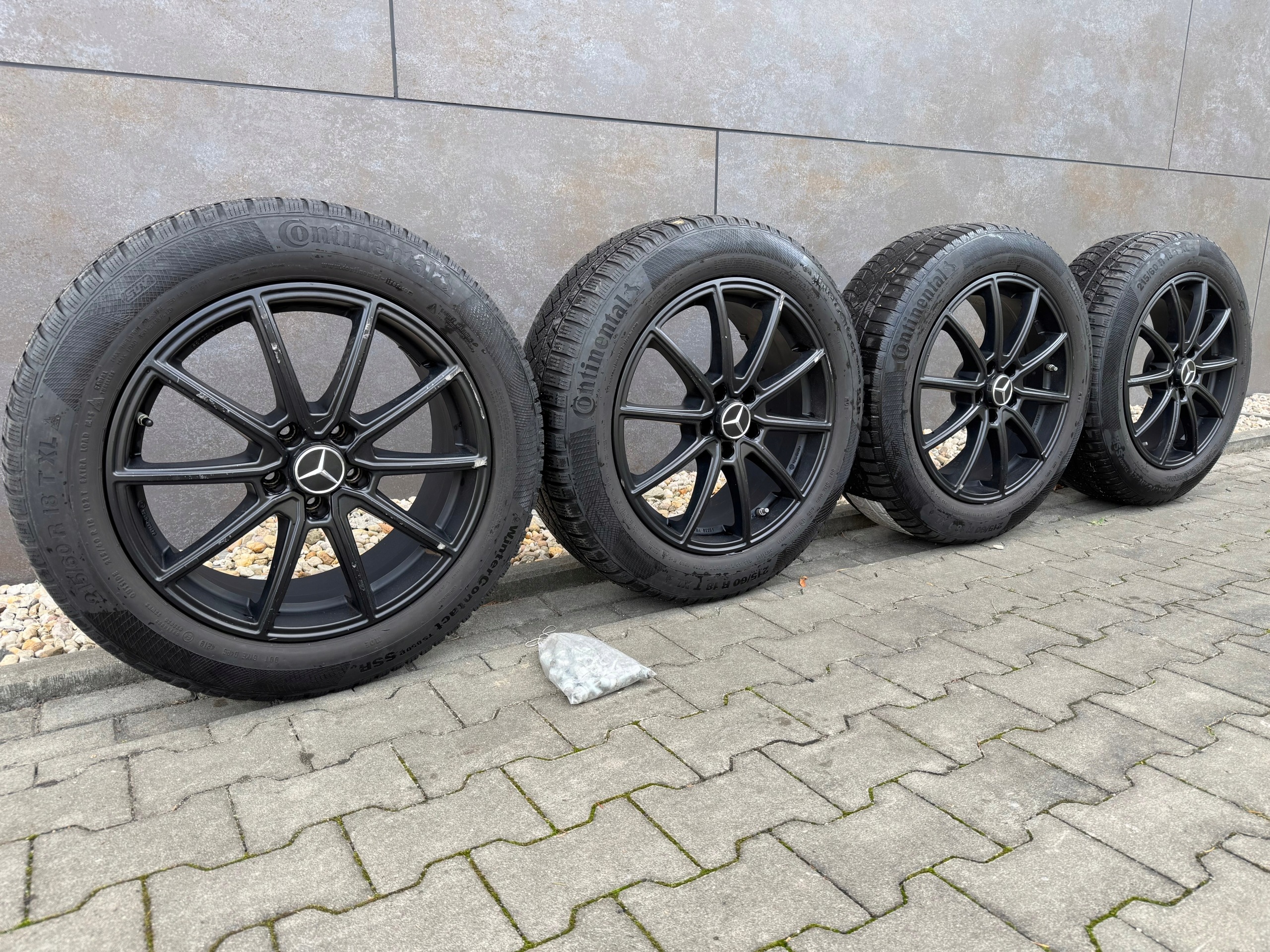 alufelgen KOMPLET BROCK 18 7,5J ET44 5x112 MERCEDES GLB EQB EQA + schrauben !
