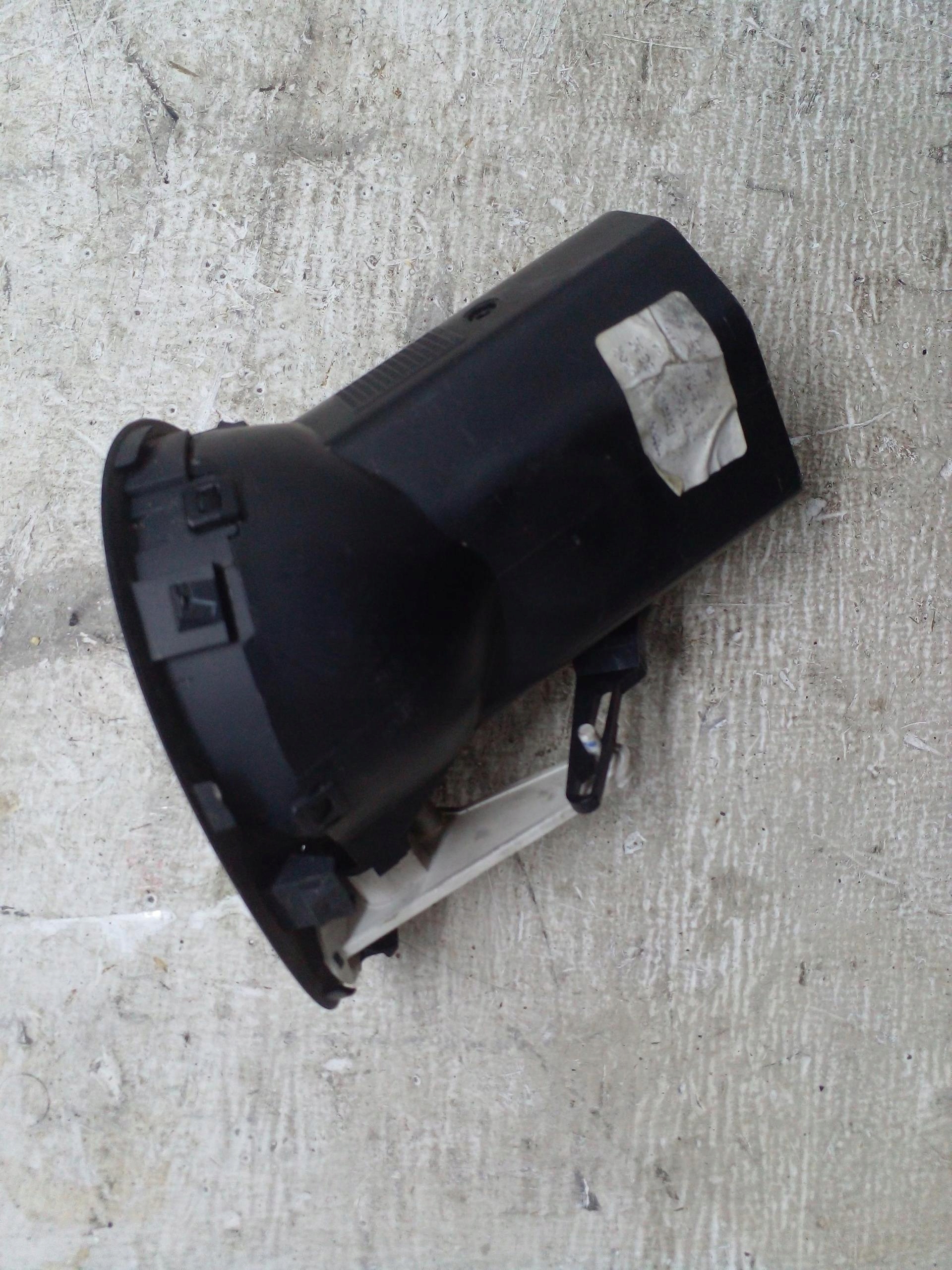 grid air conditioning devices right RENAULT CLIO III 220410 05-12