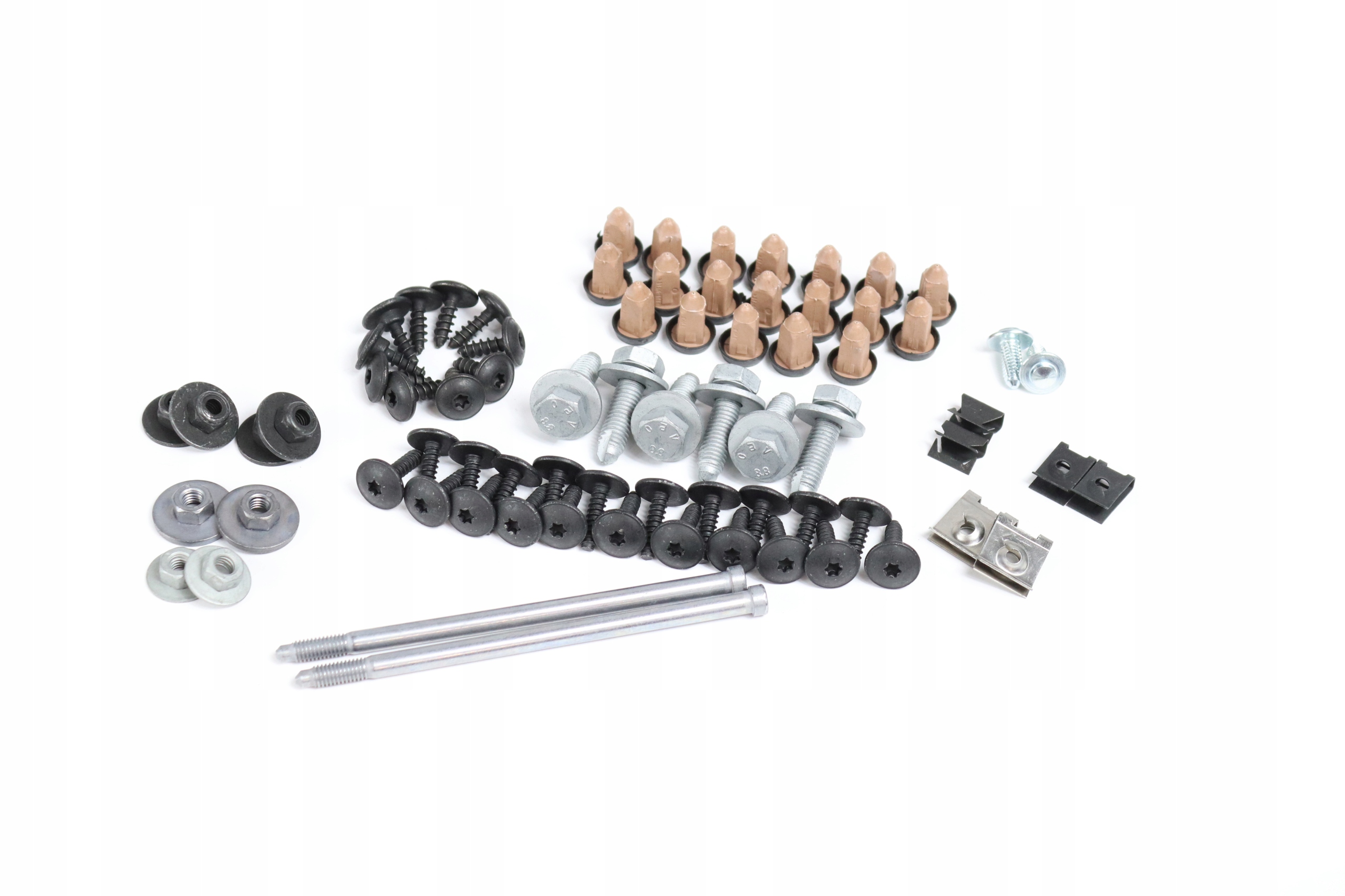 ZESTAW ELEMENTÓW MOCUJĄCYCH ZDERZAK TYŁ AUDI A3