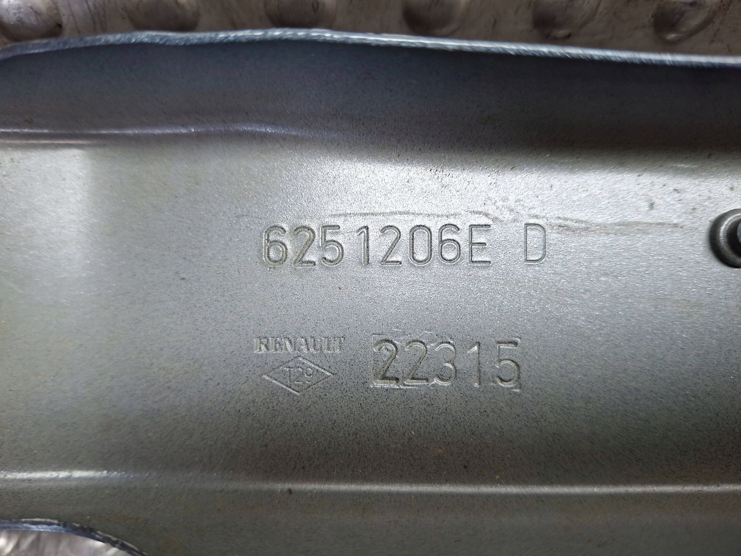 OKULAR left front 6251206E RENAULT MEGANE III 2009