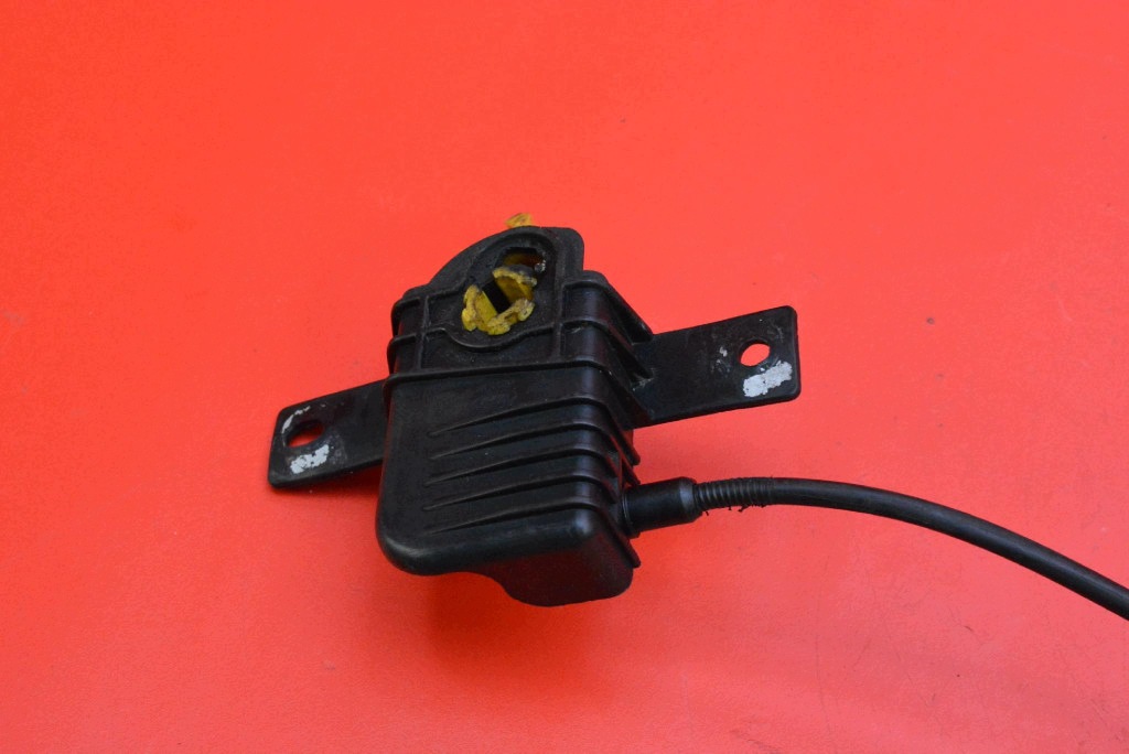 lock RYGIEL bonnets FORD KUGA MK2 13-16