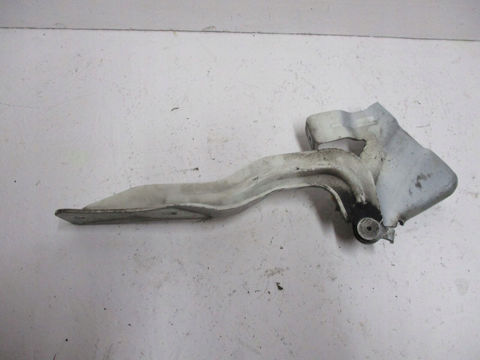 hinge bonnet hinges Nissan Qashqai II 2