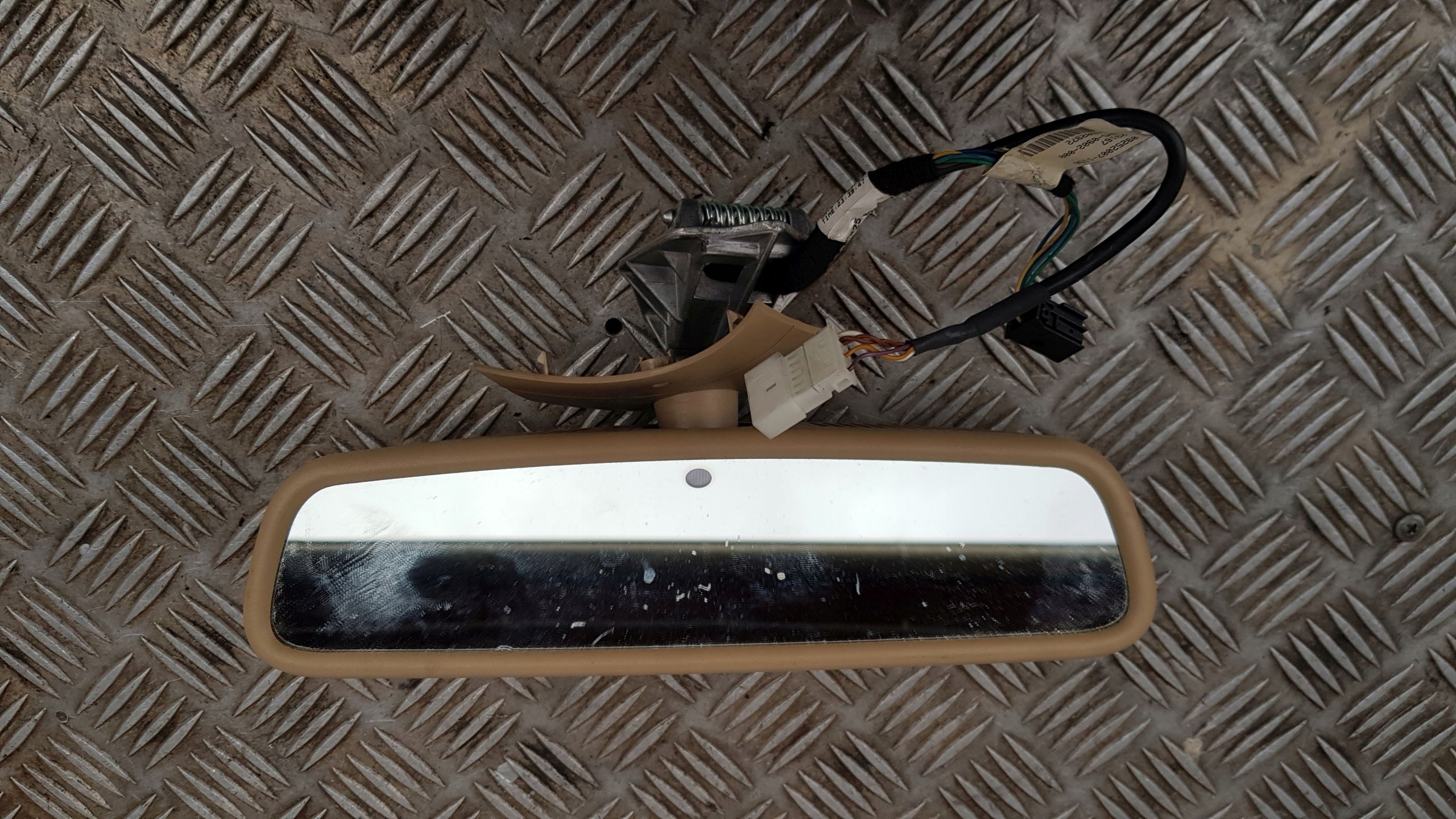 MERCEDES W211 mirror inner reversely 2118110107