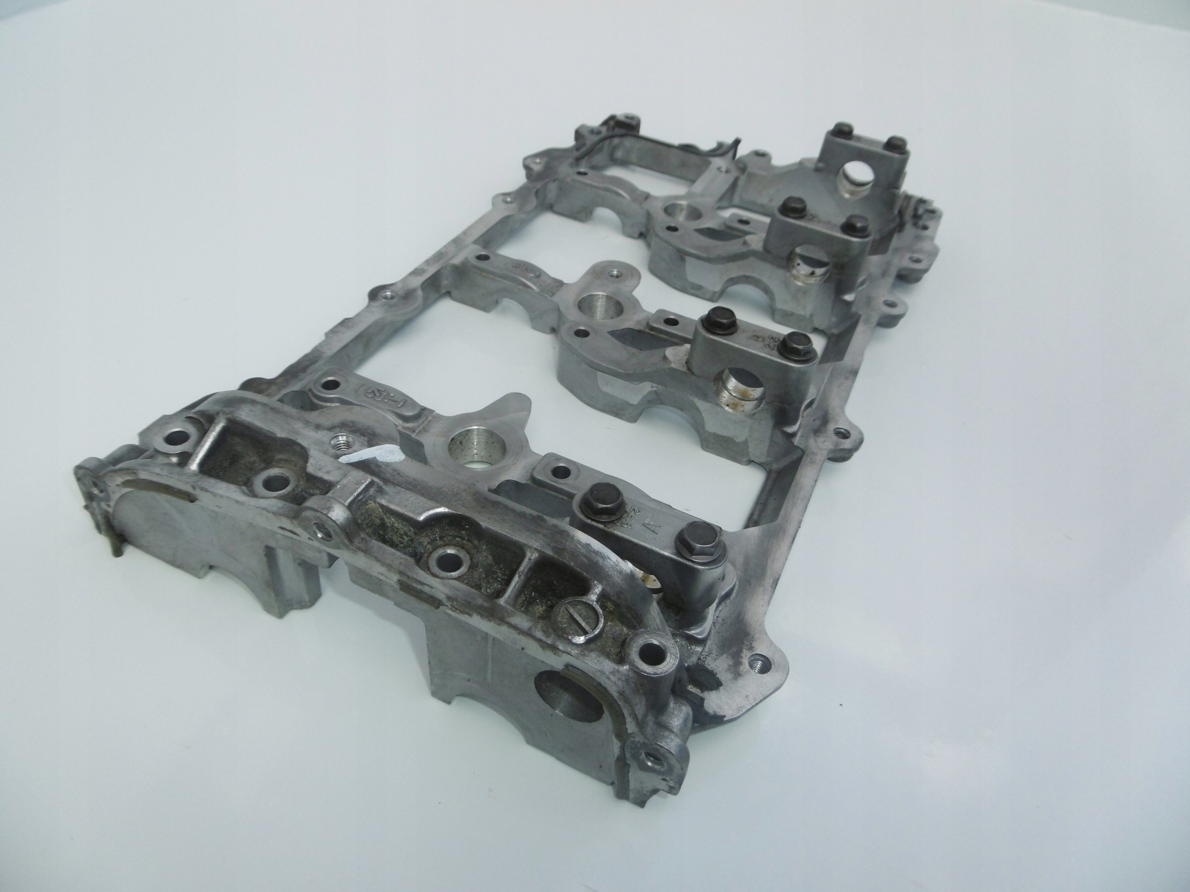 RAMKA OBUDOWA GLOWICY PRAWA INFINITI NISSAN 3 7 V6 Car type Passenger cars