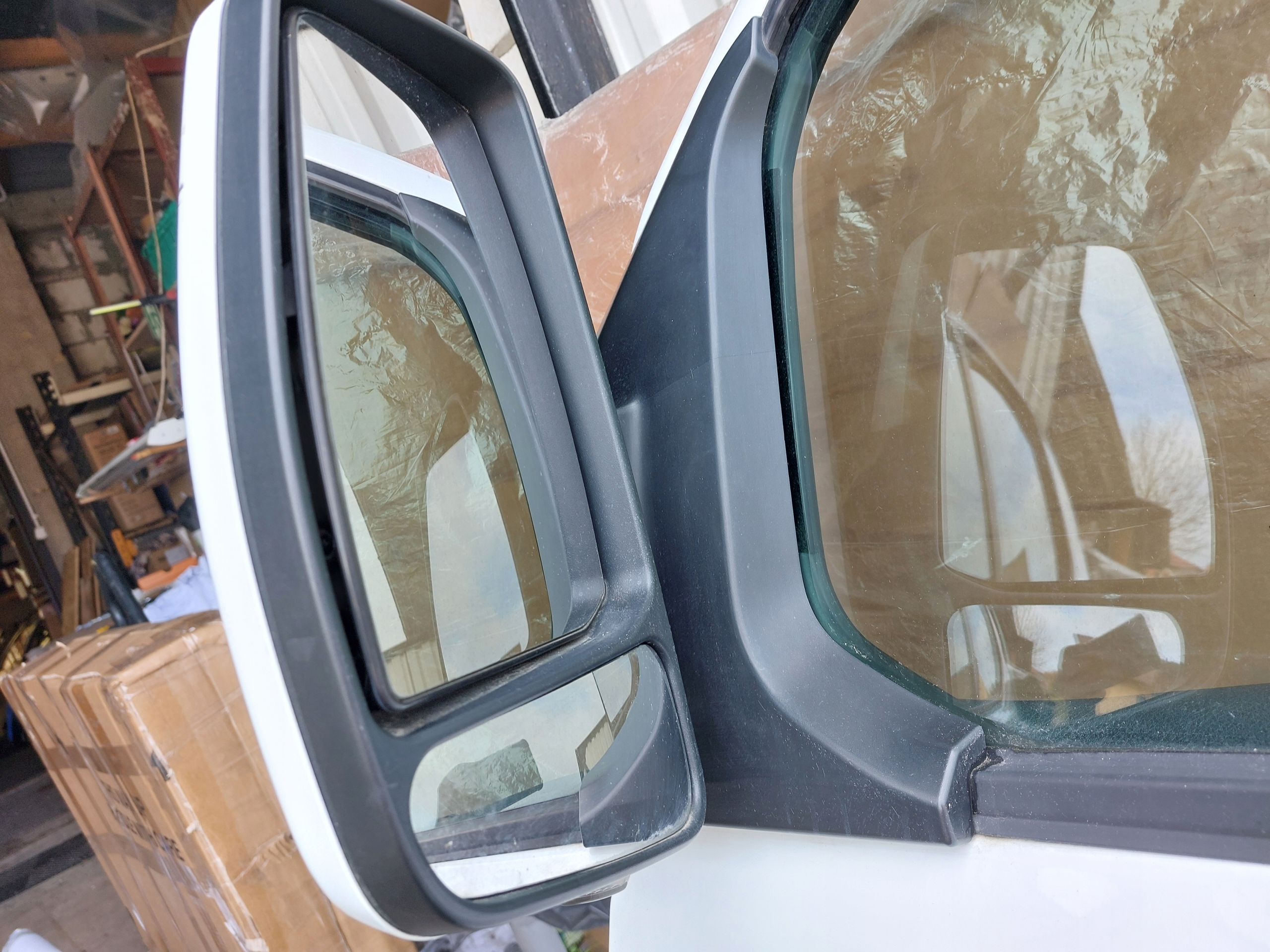 door left front FORD TRANSIT CUSTOM 14r BIALE AA