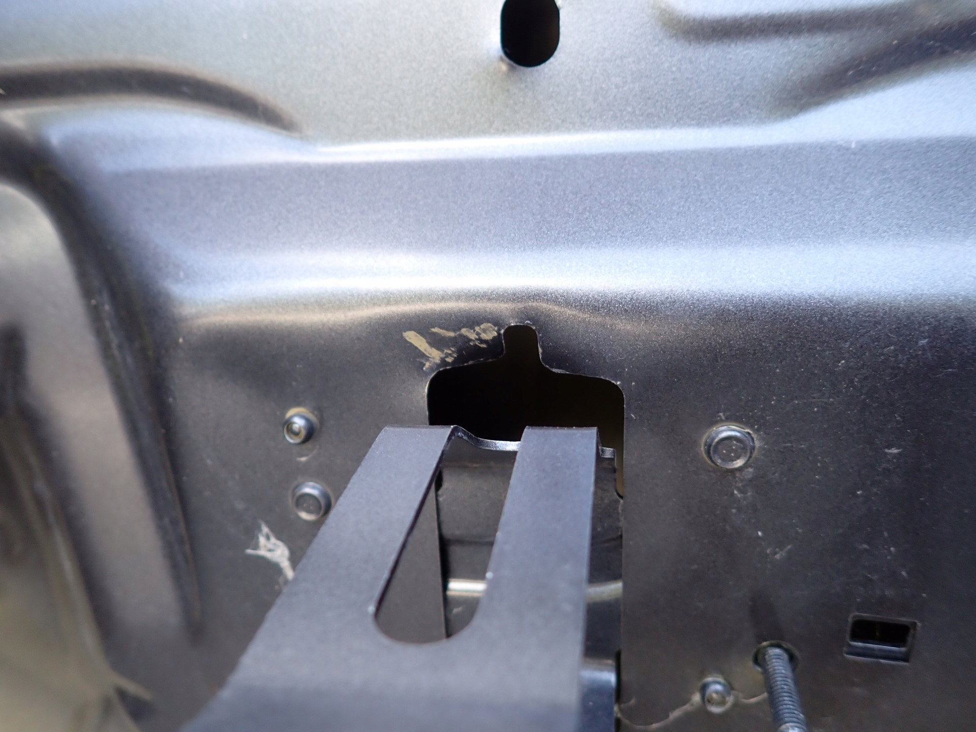 MASKA POKRYWA SILNIKA PEUGEOT 3008 2 5008 II 2016- 9812305580 Producent części Peugeot OE