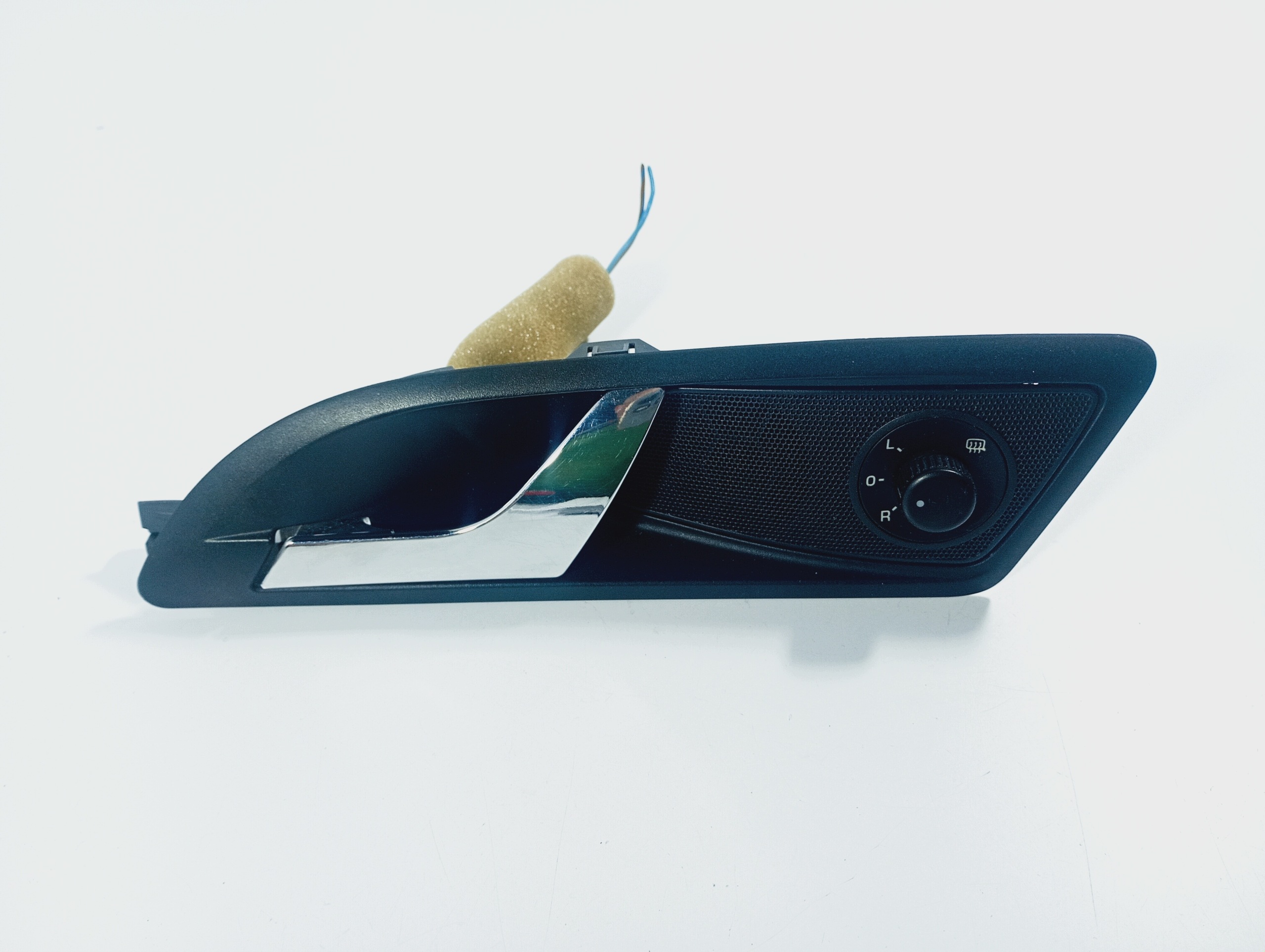 handle inner left front OE 1Z0837247 SKODA Octavia II 2 04-13