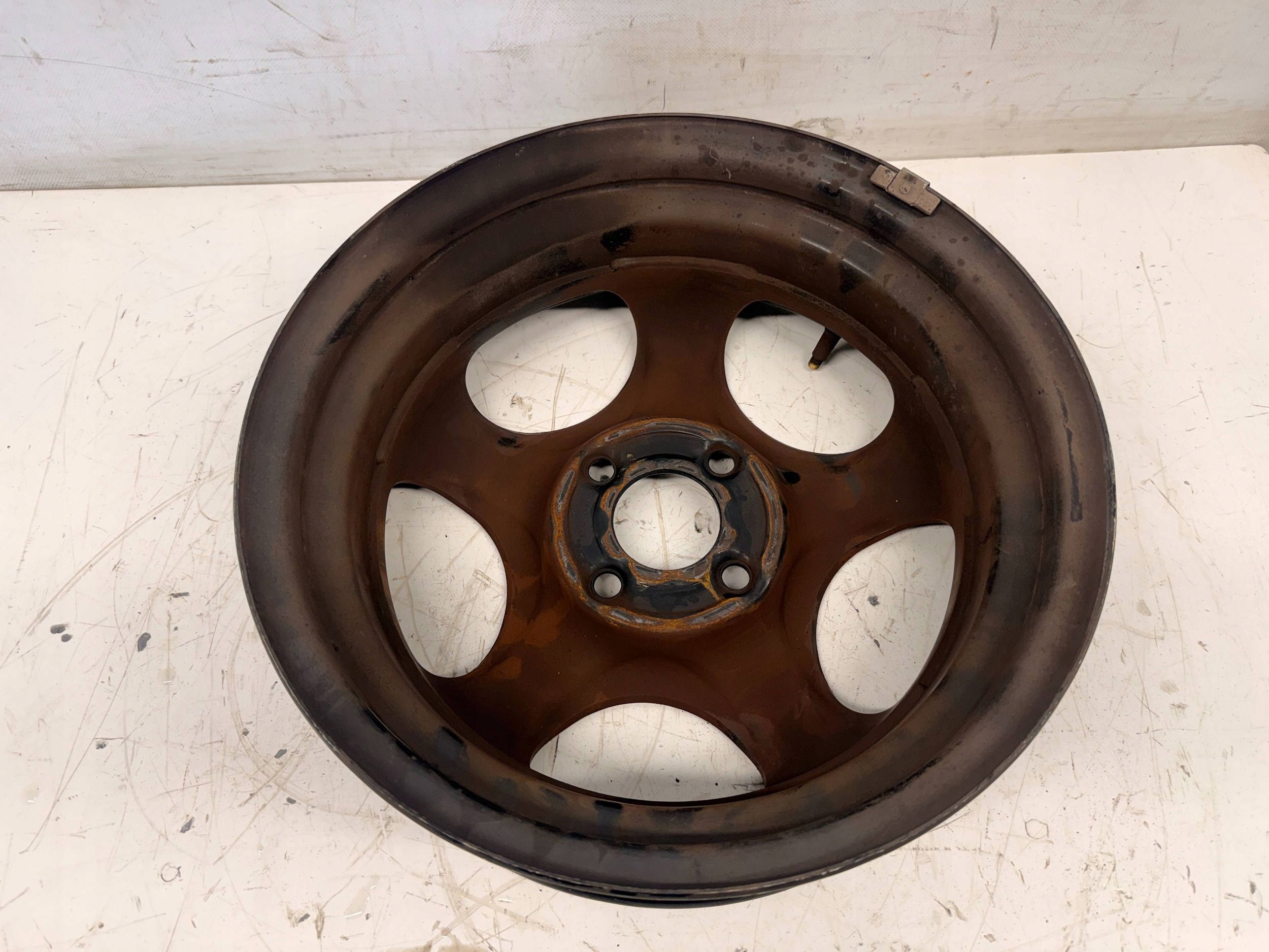Dacia Spring disk stalowa 4.5Jx14 403008414R