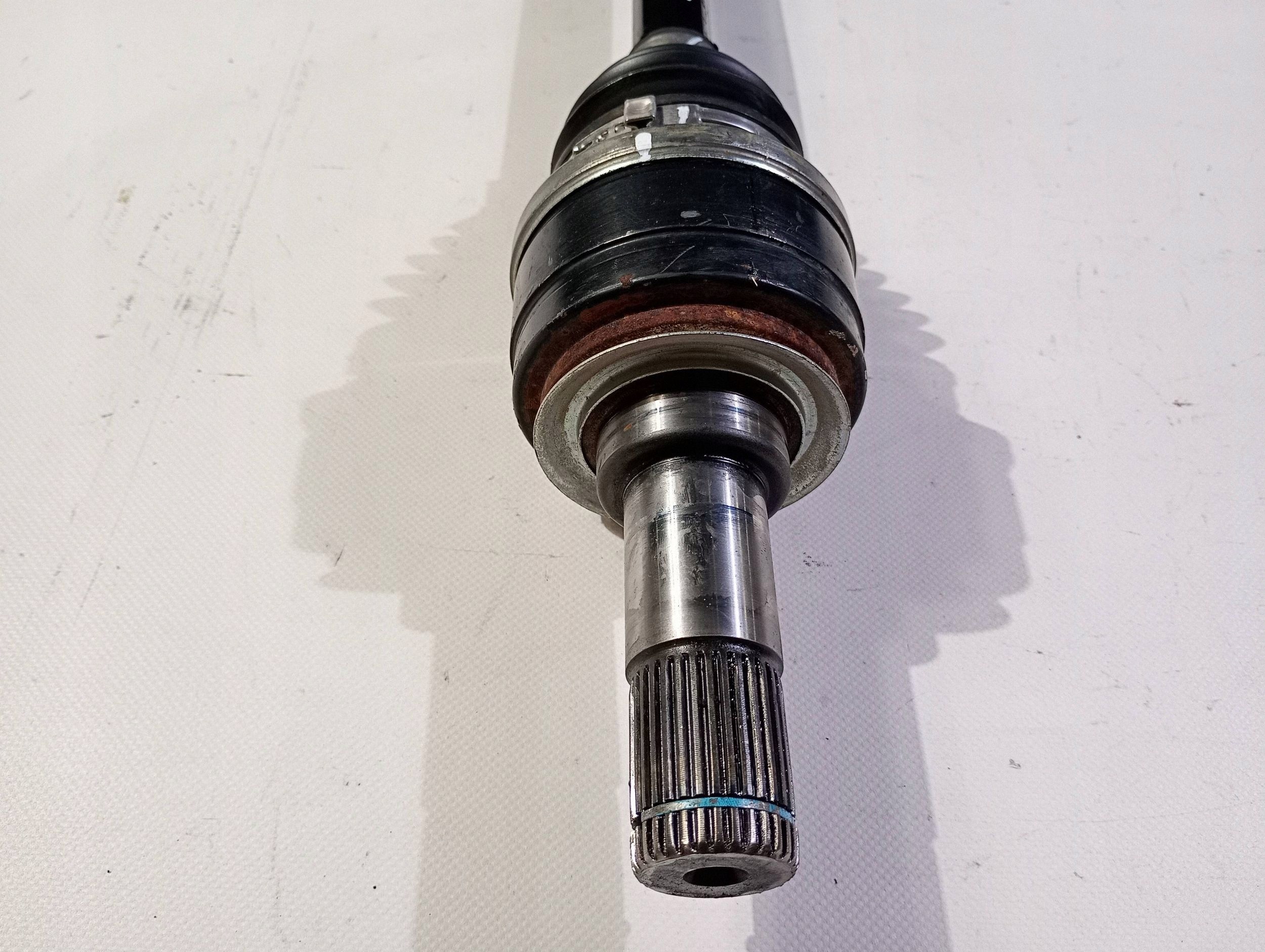 semi-axis left rear part rear left Chevrolet Camaro SS 6.2 v8 2009-2015