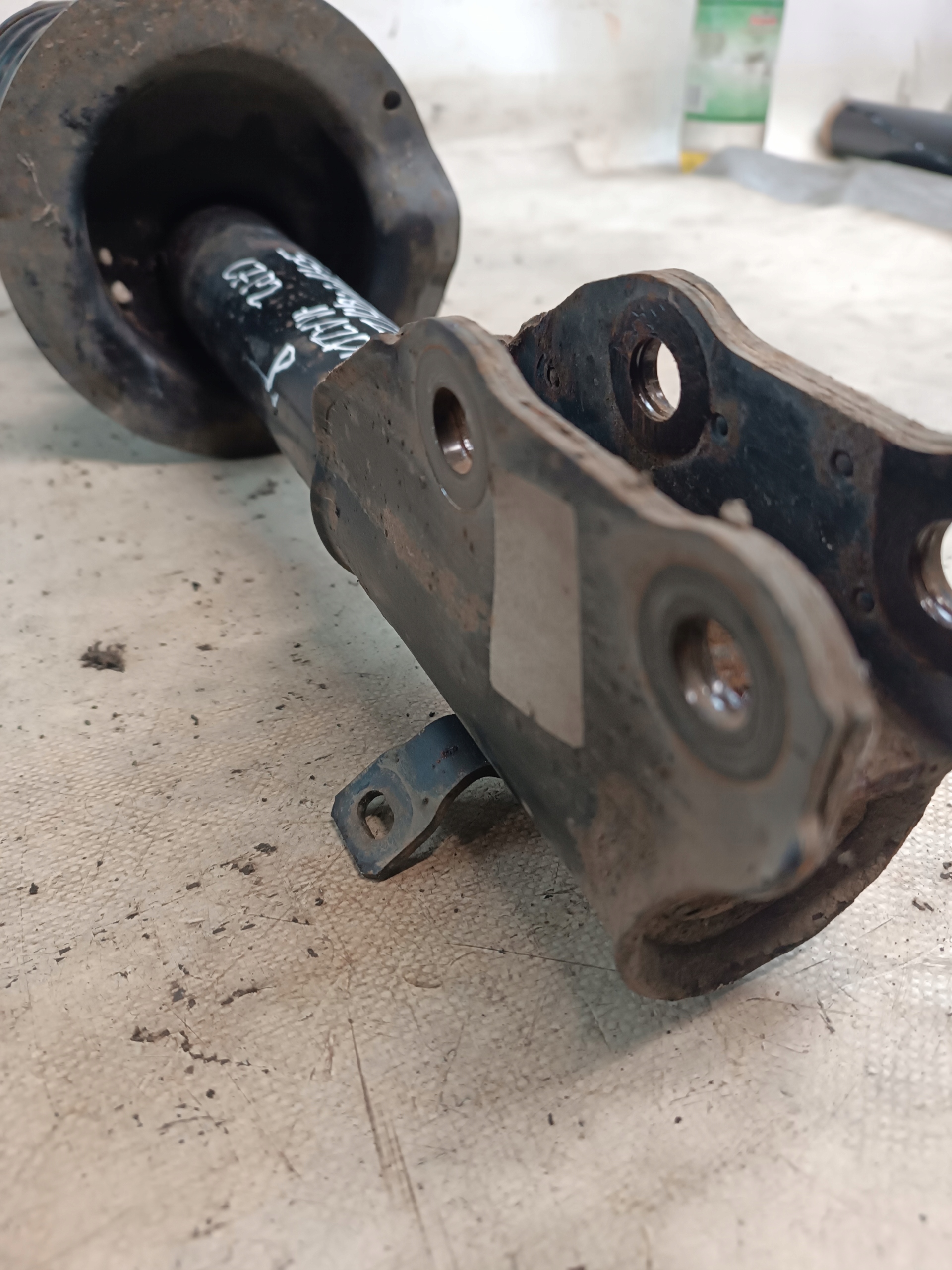shock absorber McPherson right front MAZDA CX-7 2007r 2A20733-A