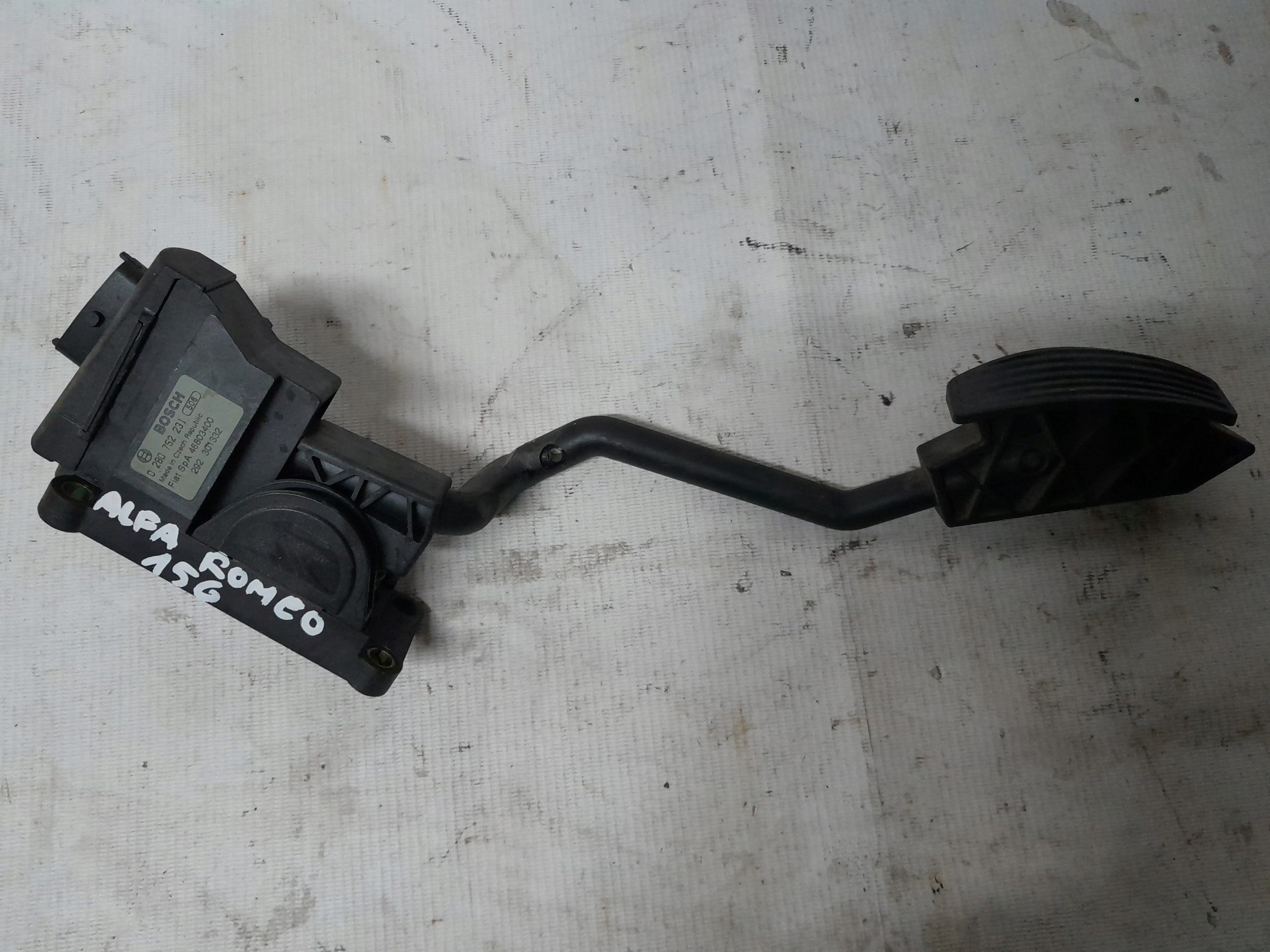 POTENCJOMETR PEDAŁ GAZU ALFA ROMEO 156 2.0 JTS