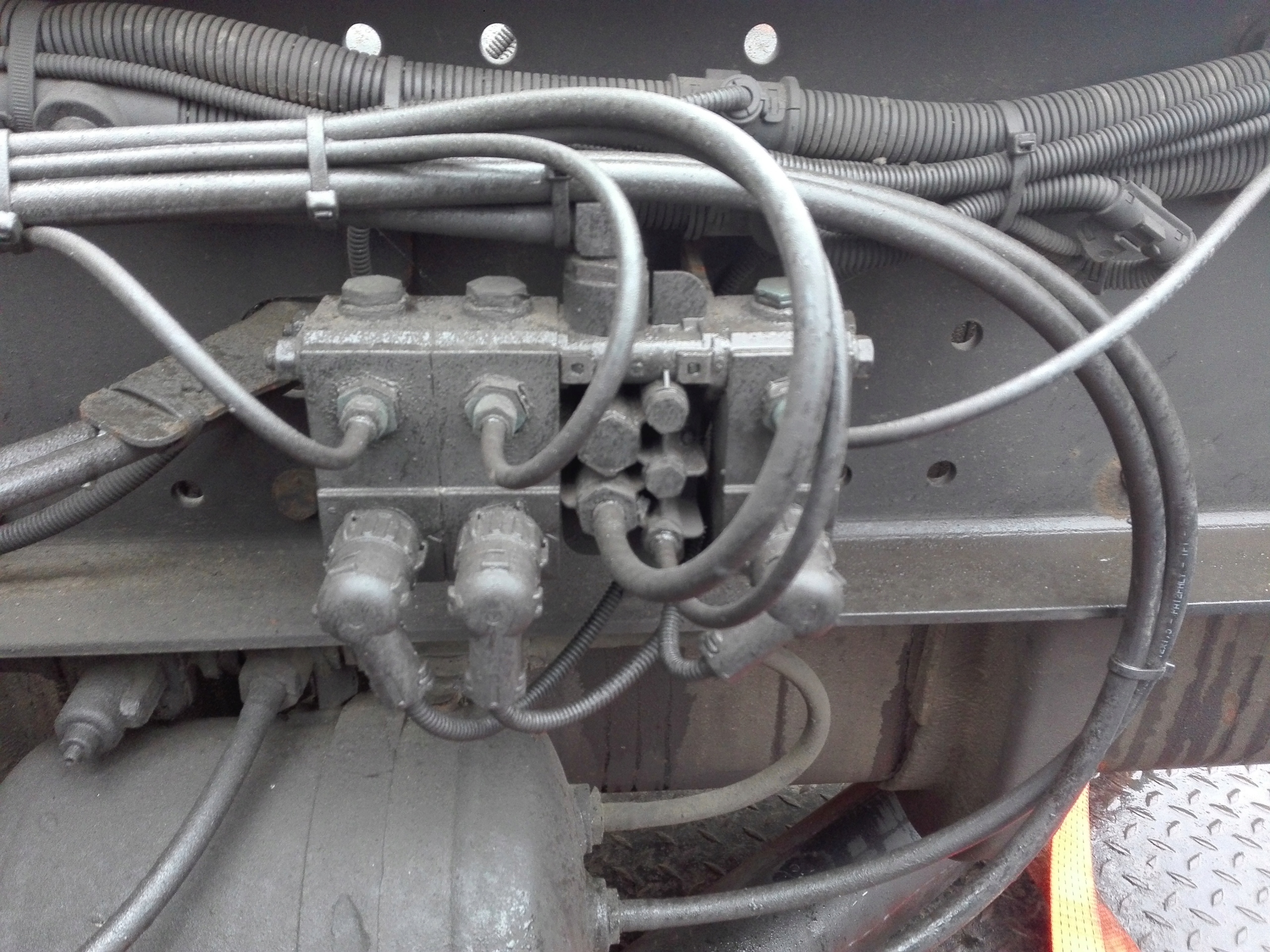 ЭЛЕКТРОМАГНИТНЫЙ КЛАПАН КАТУШКА MAN TGL TGM 150 ЗЛ НЕТТО