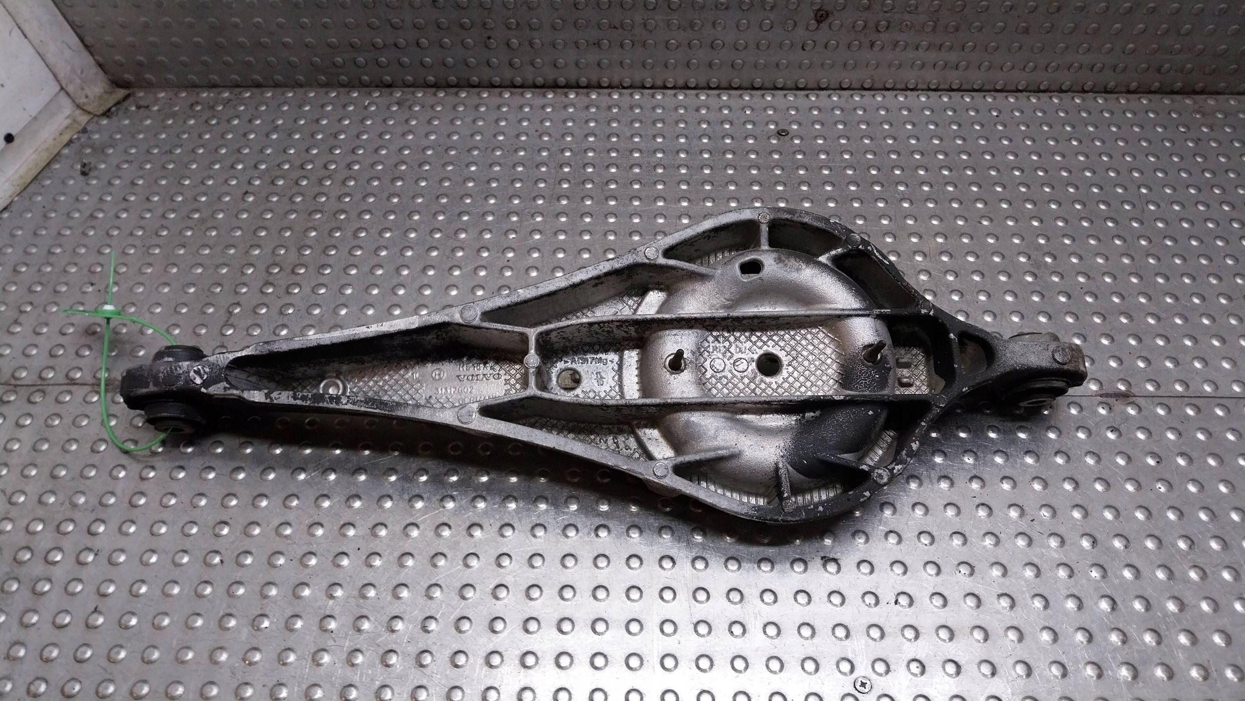 Querlenker links heck 31317602 VOLVO V60 S60 II V70 III