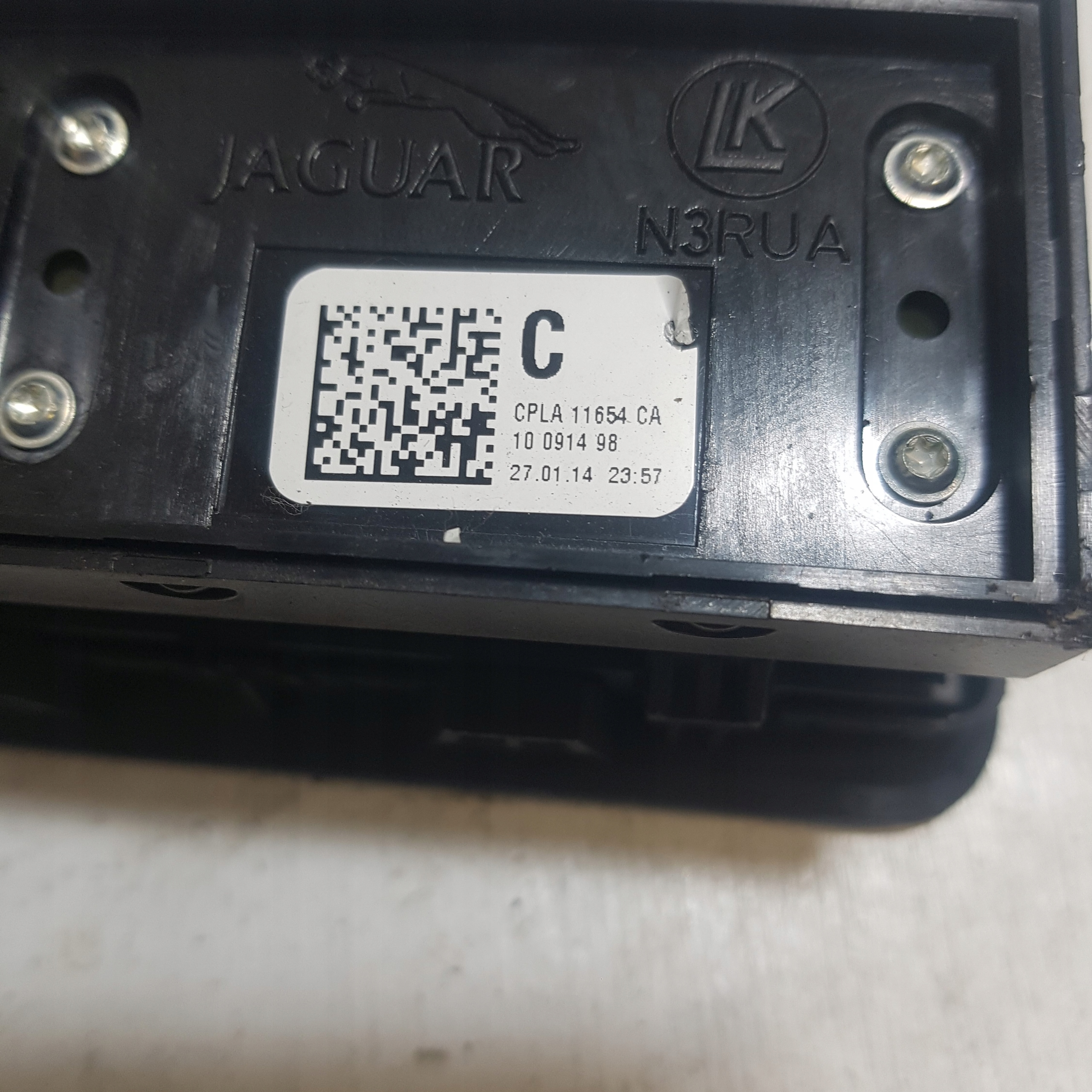 button of the opening bonnet boot RANGE ROVER SPORT CPLA 11654CA