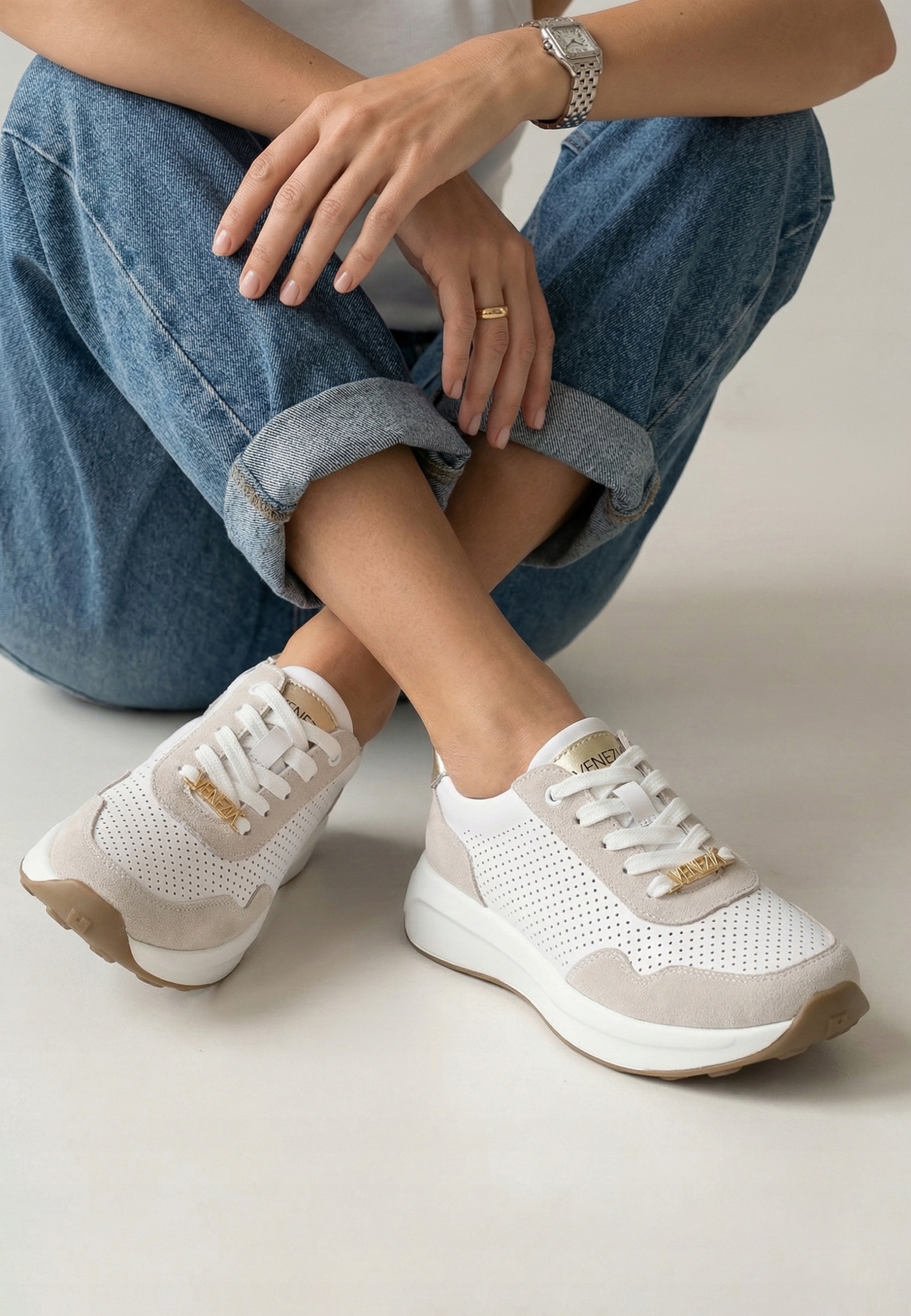 Venezia damskie skórzane buty białe z zamszowymi wstawkami rozmiar 37