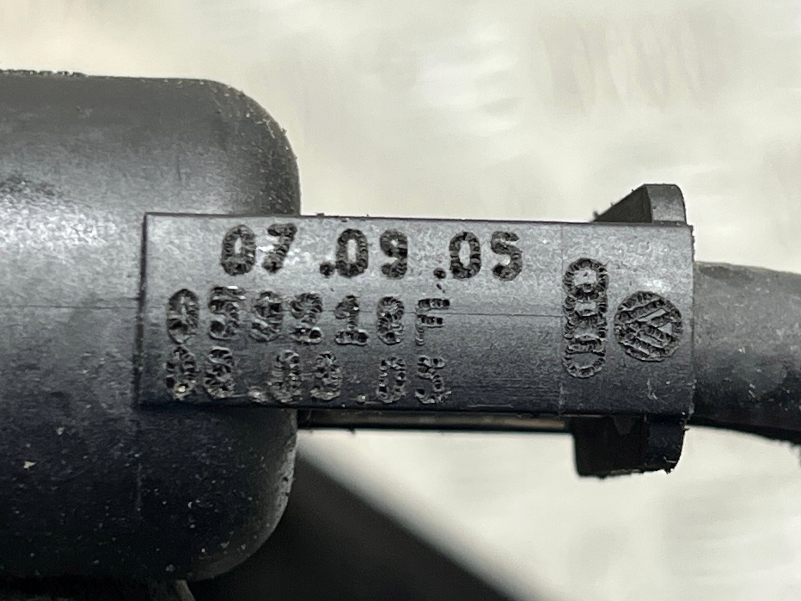 hadice PRZELEWOWE PRZELEW AUDI A6-C6 059218F