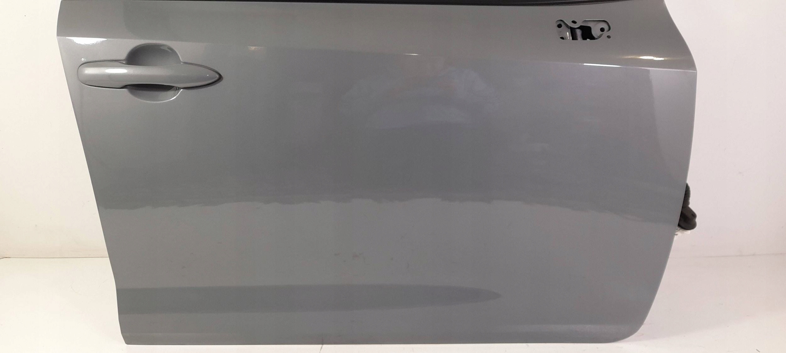 Toyota Corolla E21 door front right 1H5 (T471)