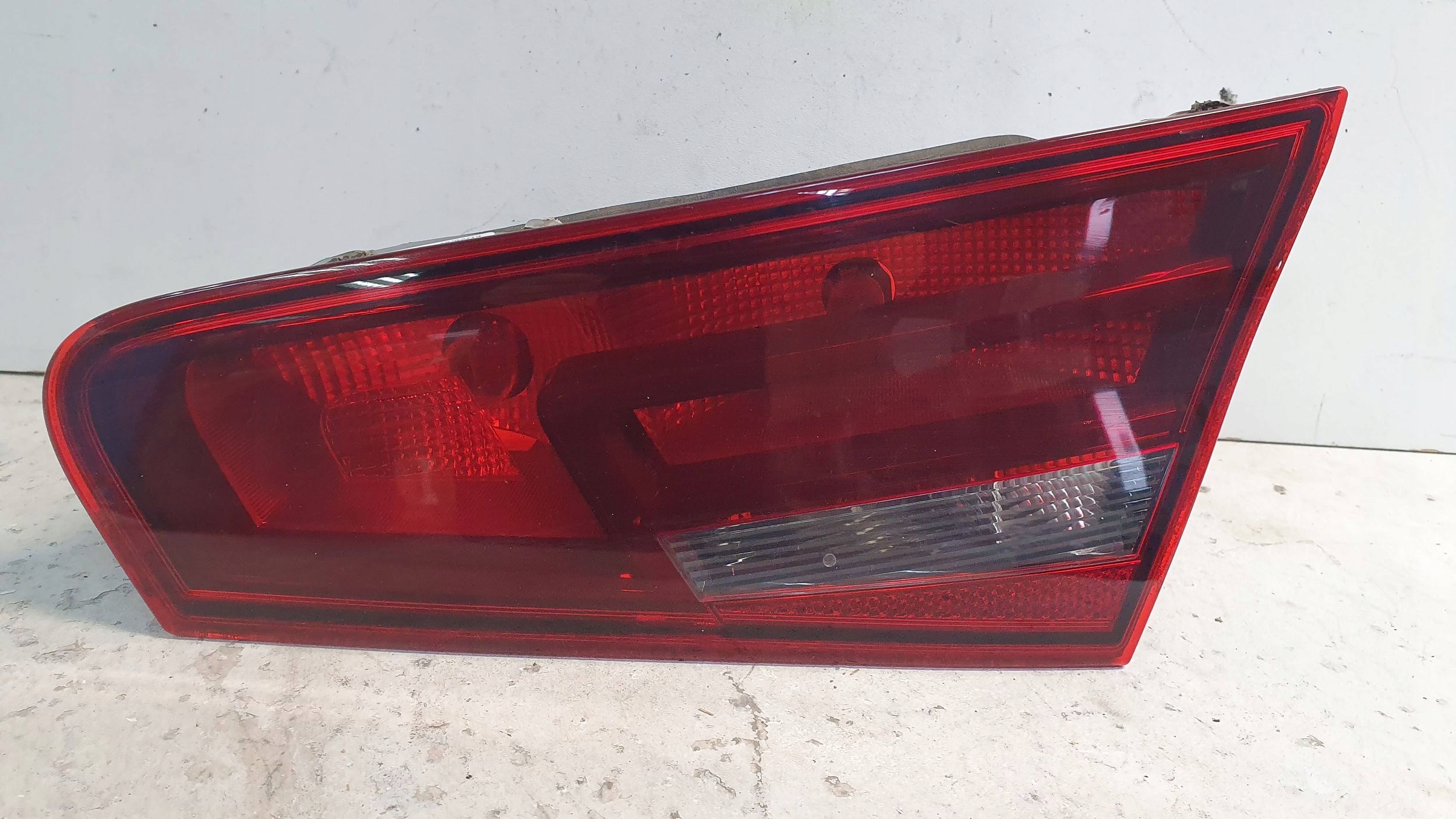 light rear part right to the bonnet AUDI A3 8V 3D 8V3945094 13