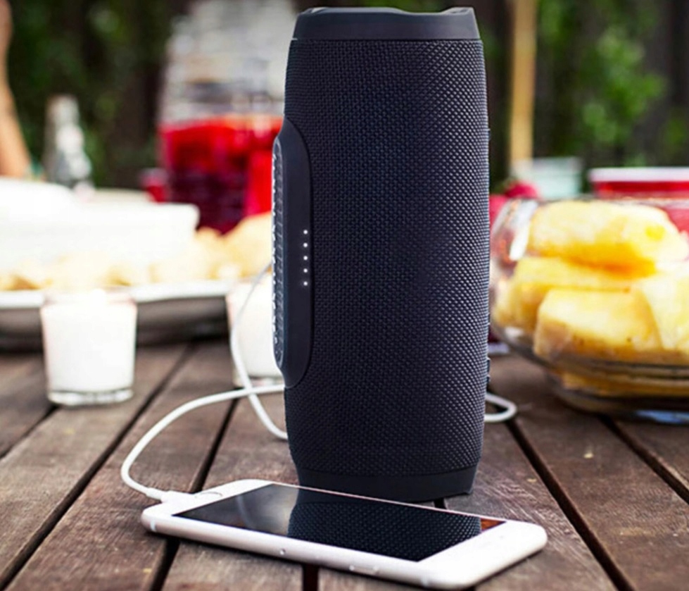 GŁOŚNIK BLUETOOTH MOBILNY CHARGE MP3 WODOODPORNY Model 3