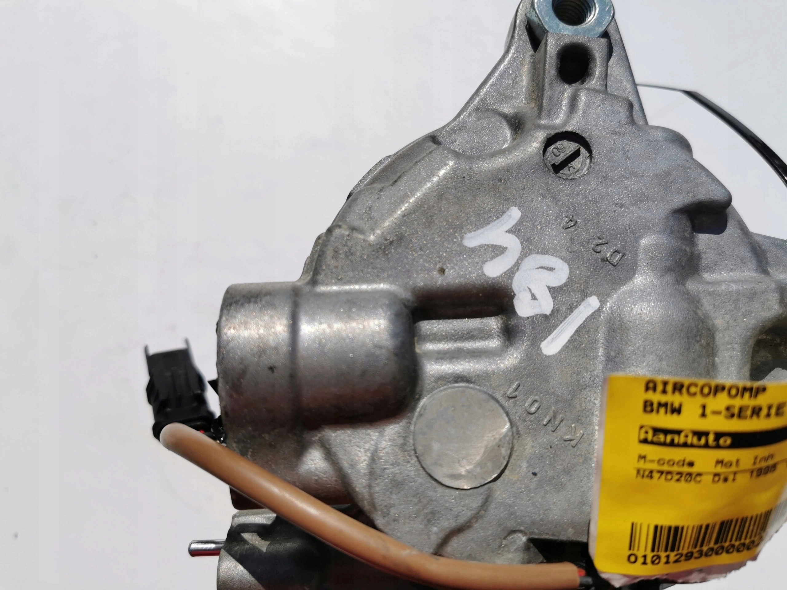 BMW 1 2.0D 9330829 GE447160-8743 N47D20C compressor;