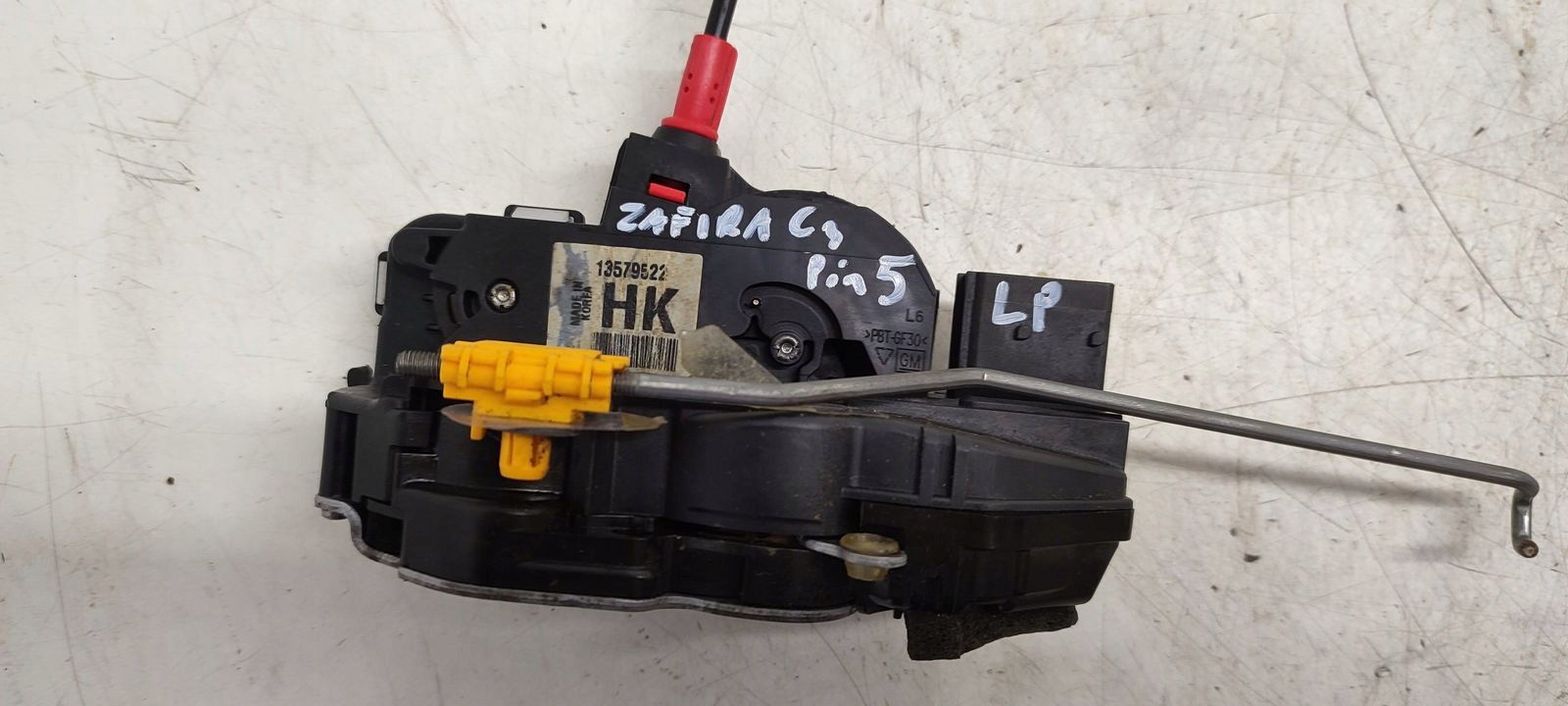 lock door front front left Opel Zafira C 1,4T 16V