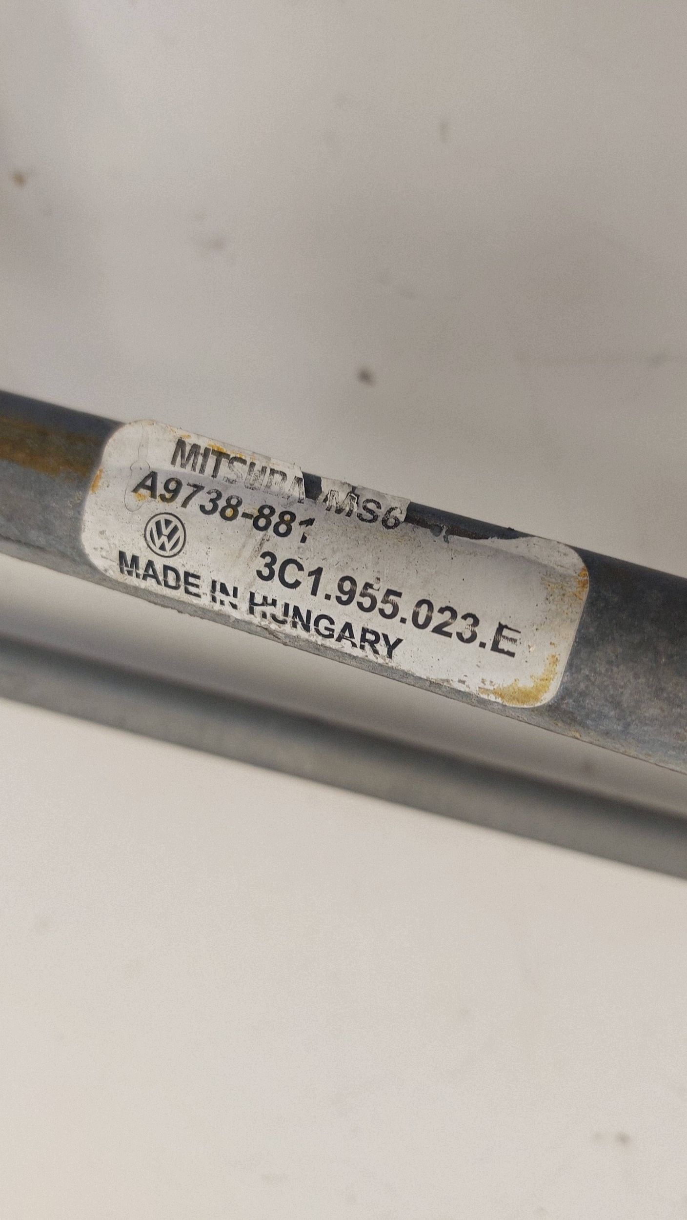VW PASSAT B6 wiper mechanism front 3C1955023E