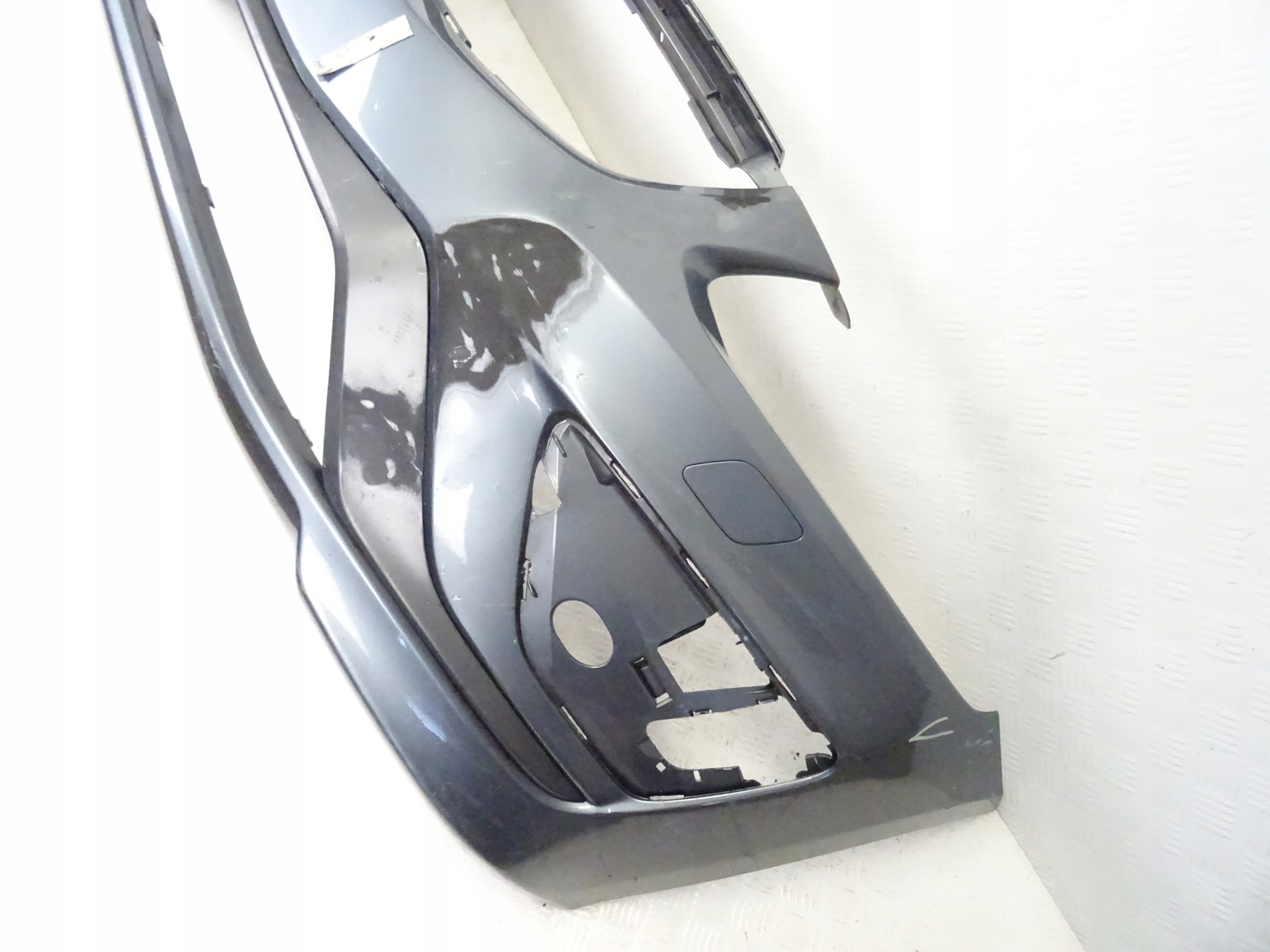 Volvo XC60 R-design LIFT bumper front